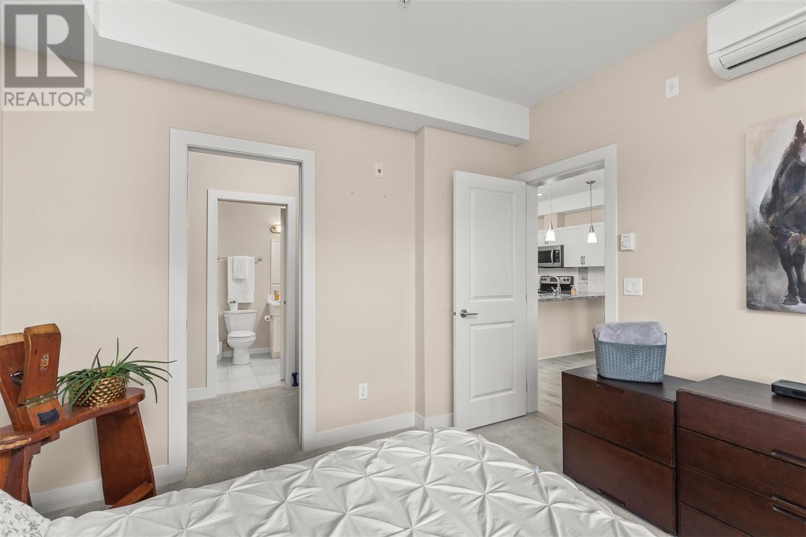 3220 Skyview Lane Unit# 301, #301