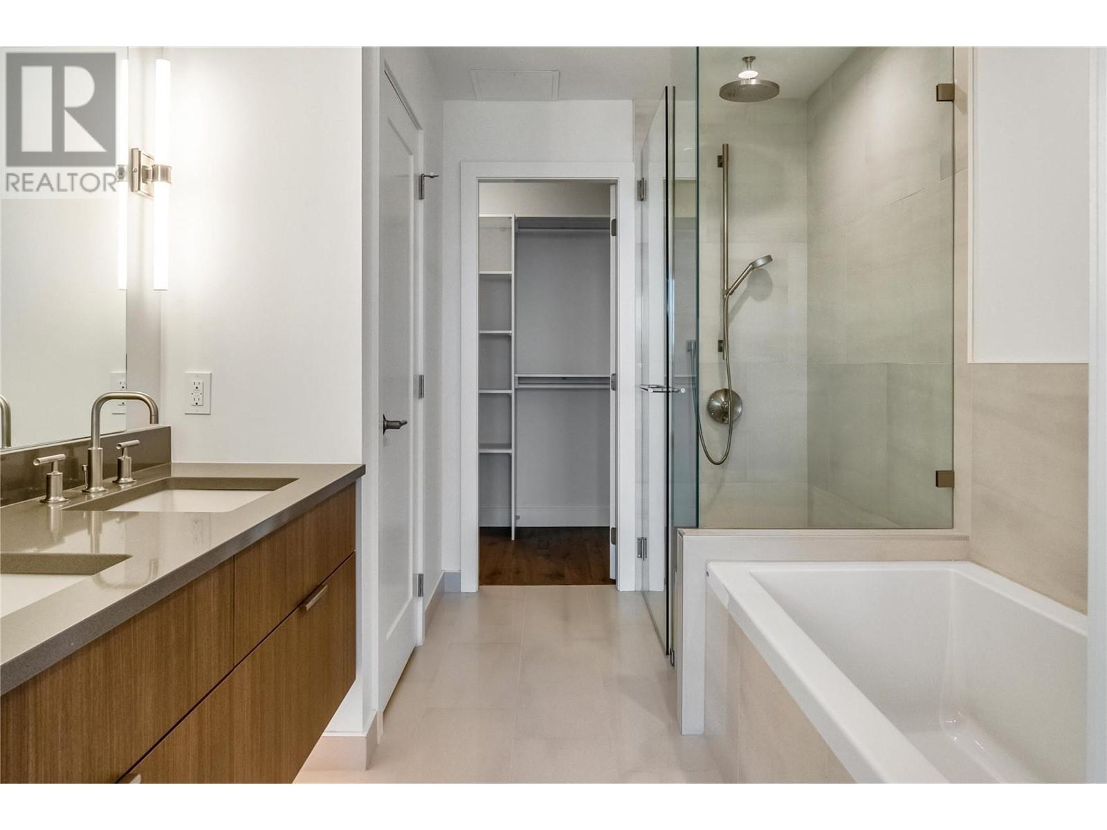 3000 Ariva Drive Unit# 3502, #3502
