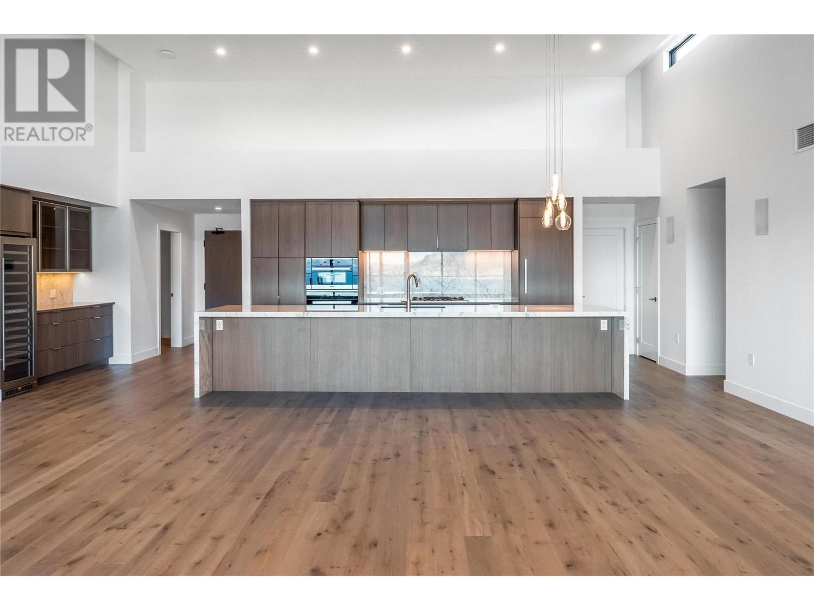 3000 Ariva Drive Unit# 3502, #3502