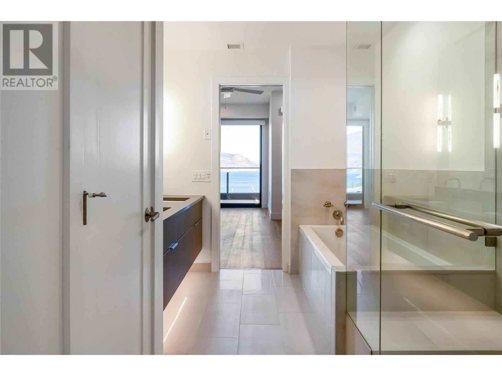 3000 Ariva Drive Unit# 3502, #3502