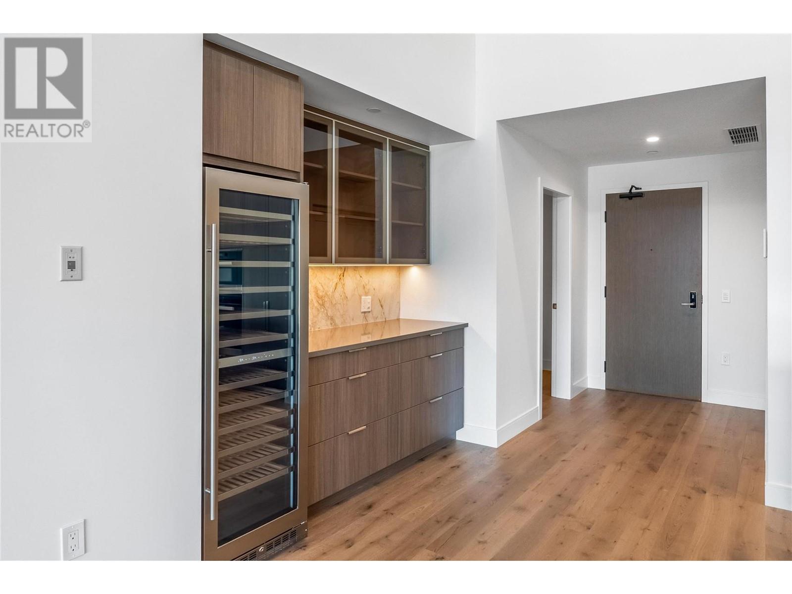 3000 Ariva Drive Unit# 3502, #3502
