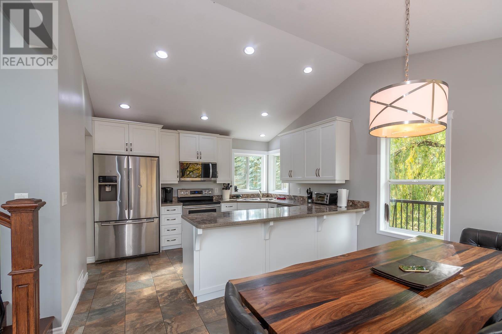 2234 Tappen Notch Hill Road