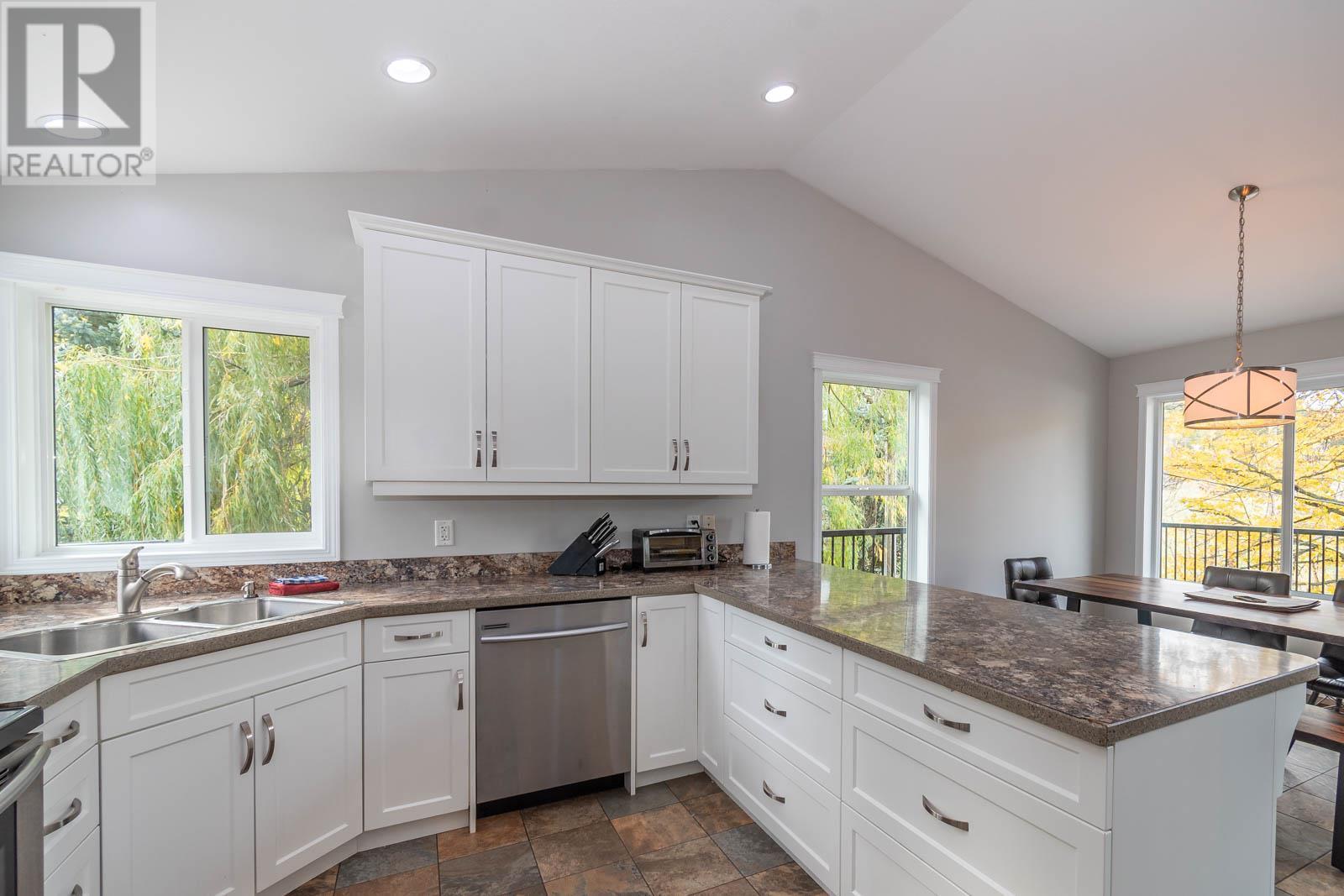 2234 Tappen Notch Hill Road