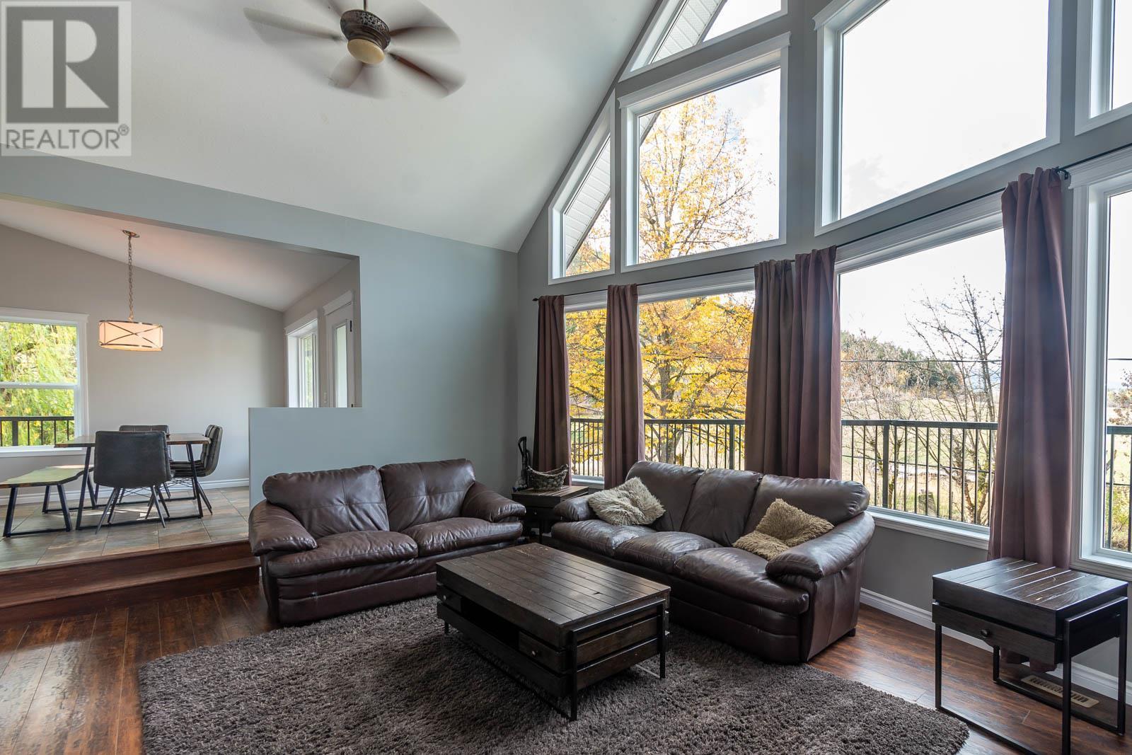 2234 Tappen Notch Hill Road