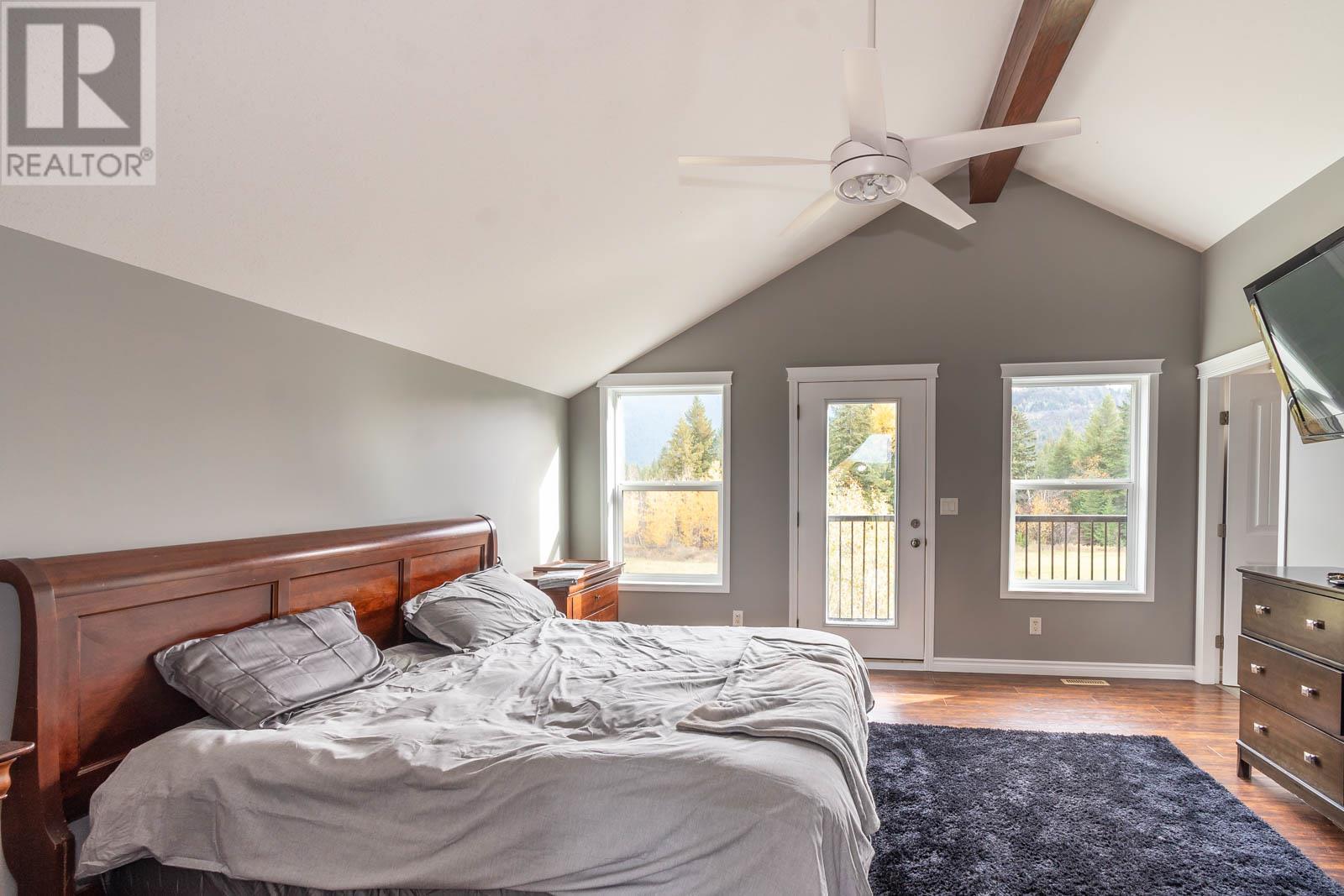 2234 Tappen Notch Hill Road