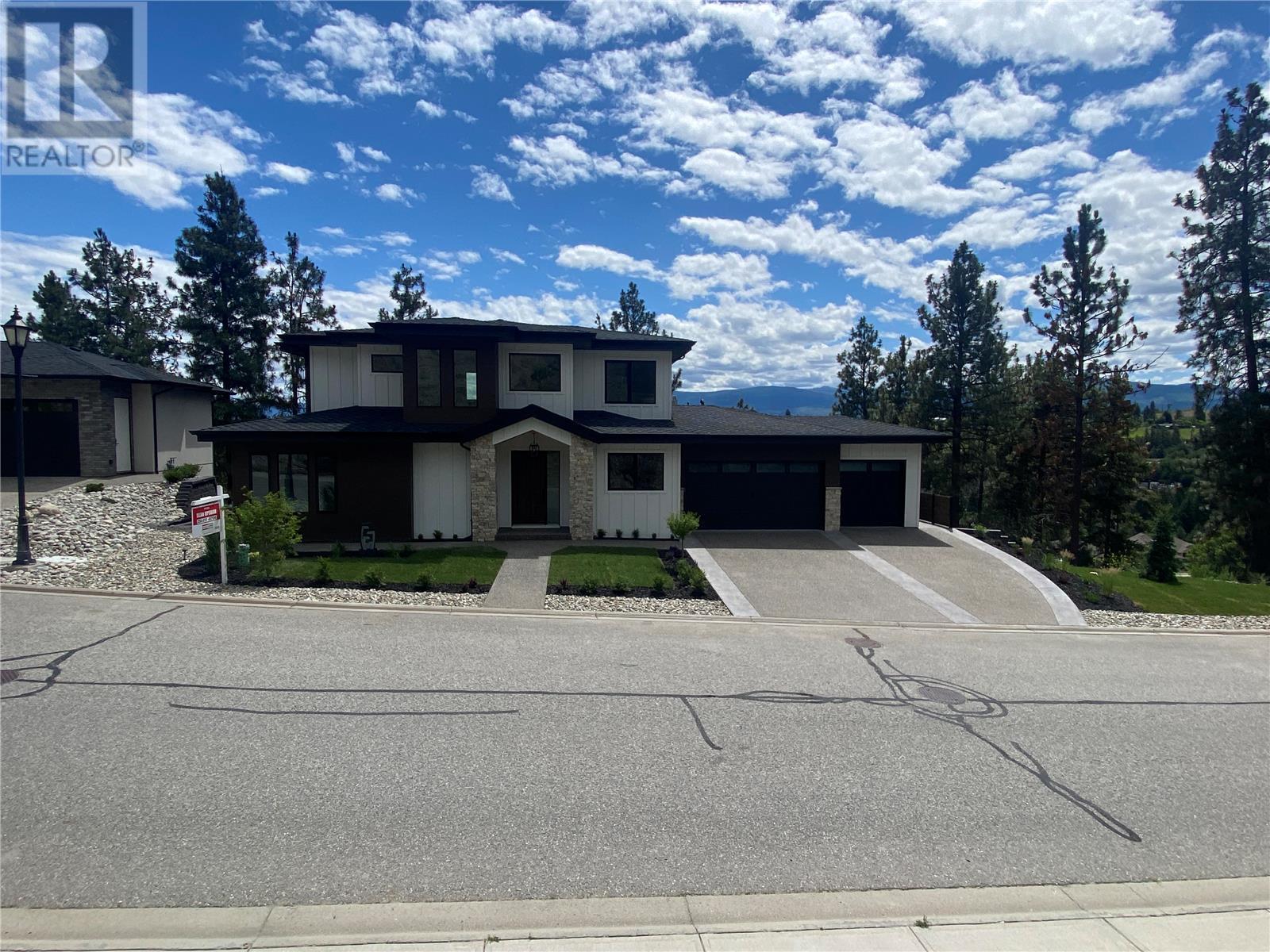 2021 Spyglass Way