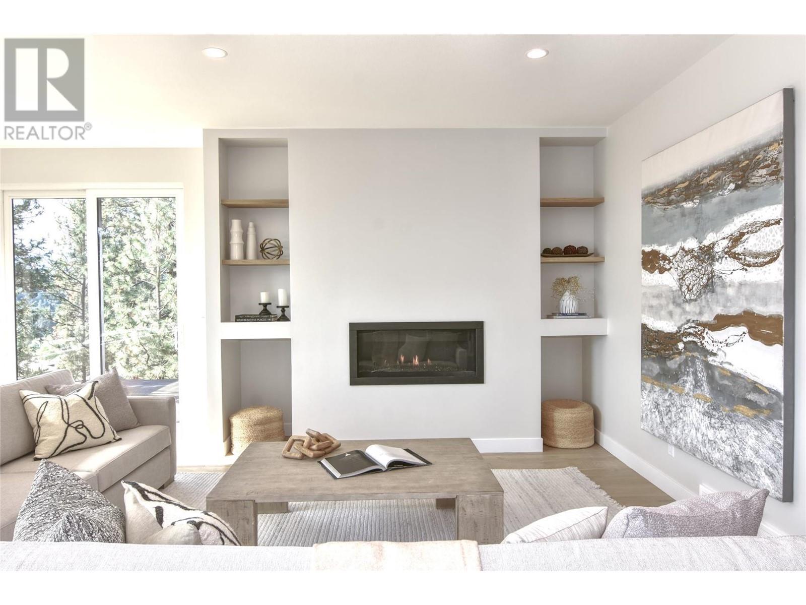 2021 Spyglass Way