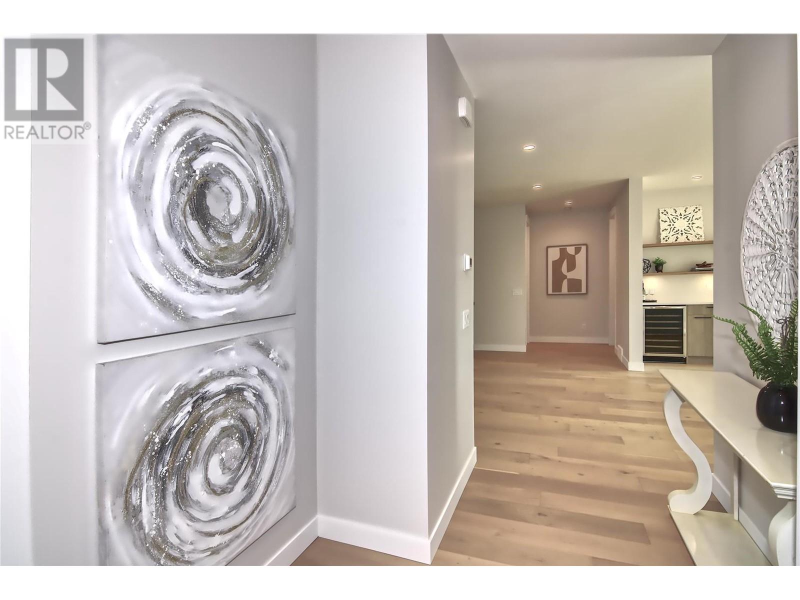 2021 Spyglass Way