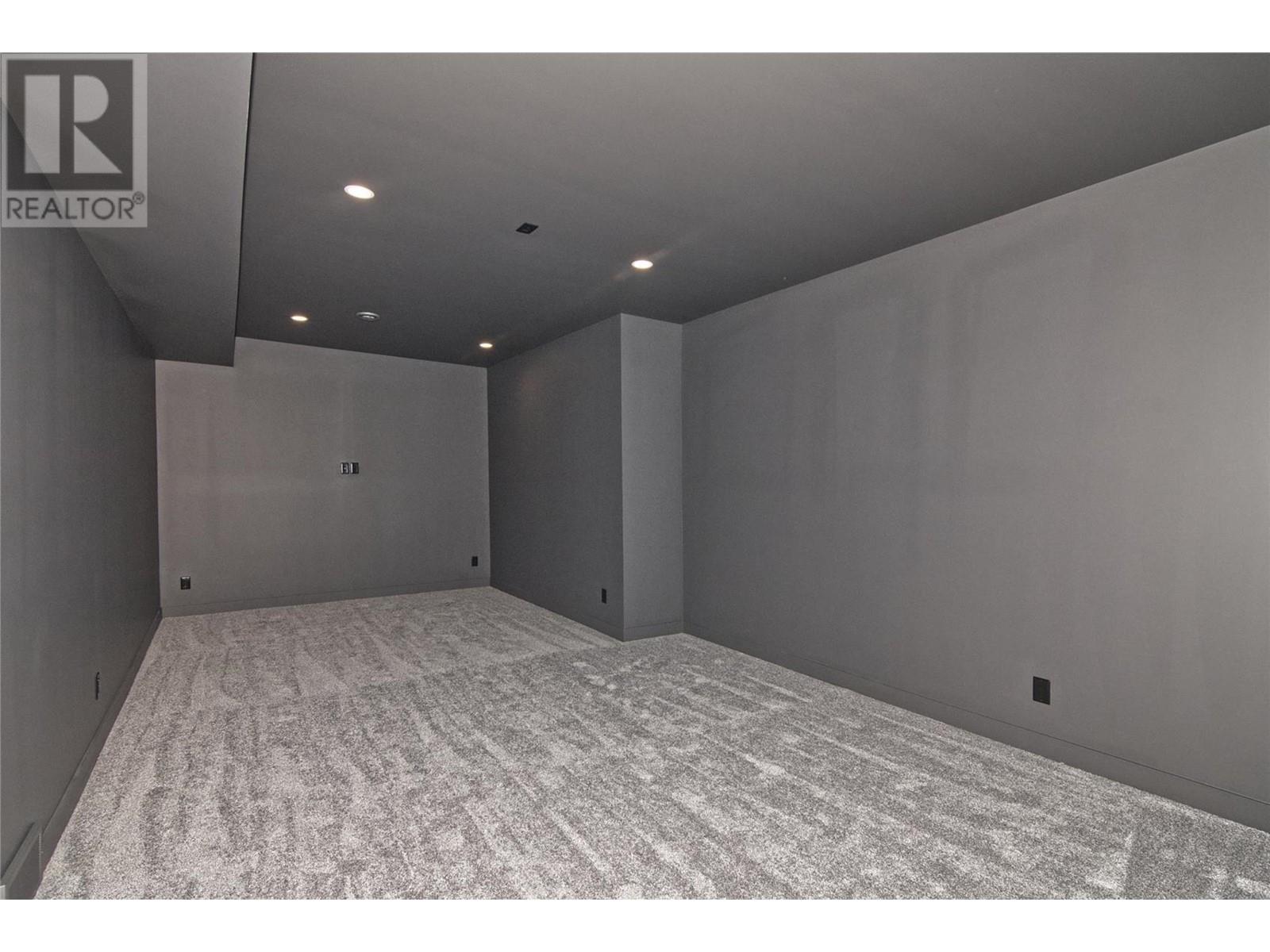 2021 Spyglass Way