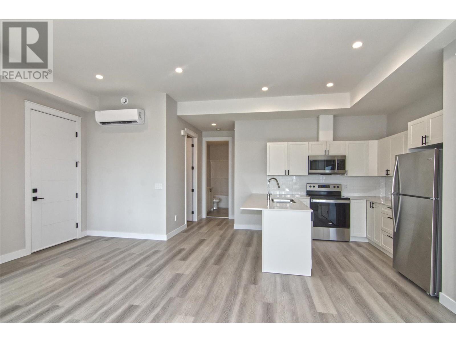 2021 Spyglass Way