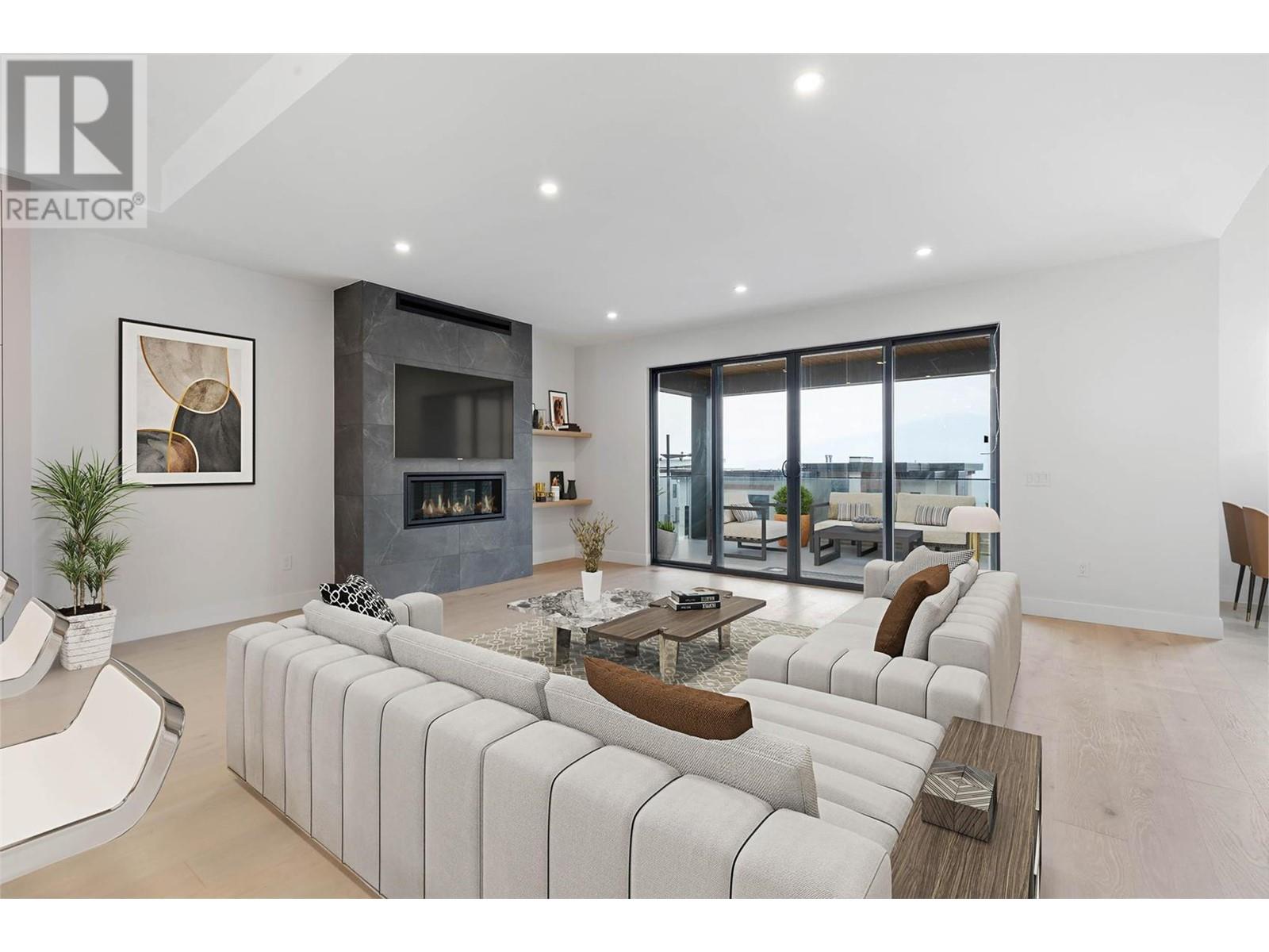9841 Beacon Hill Drive