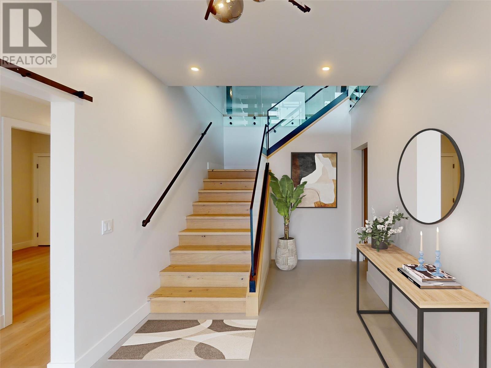 9841 Beacon Hill Drive