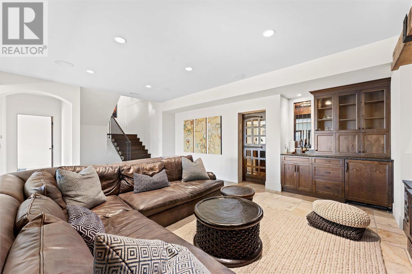 157 Ledge Rock Court