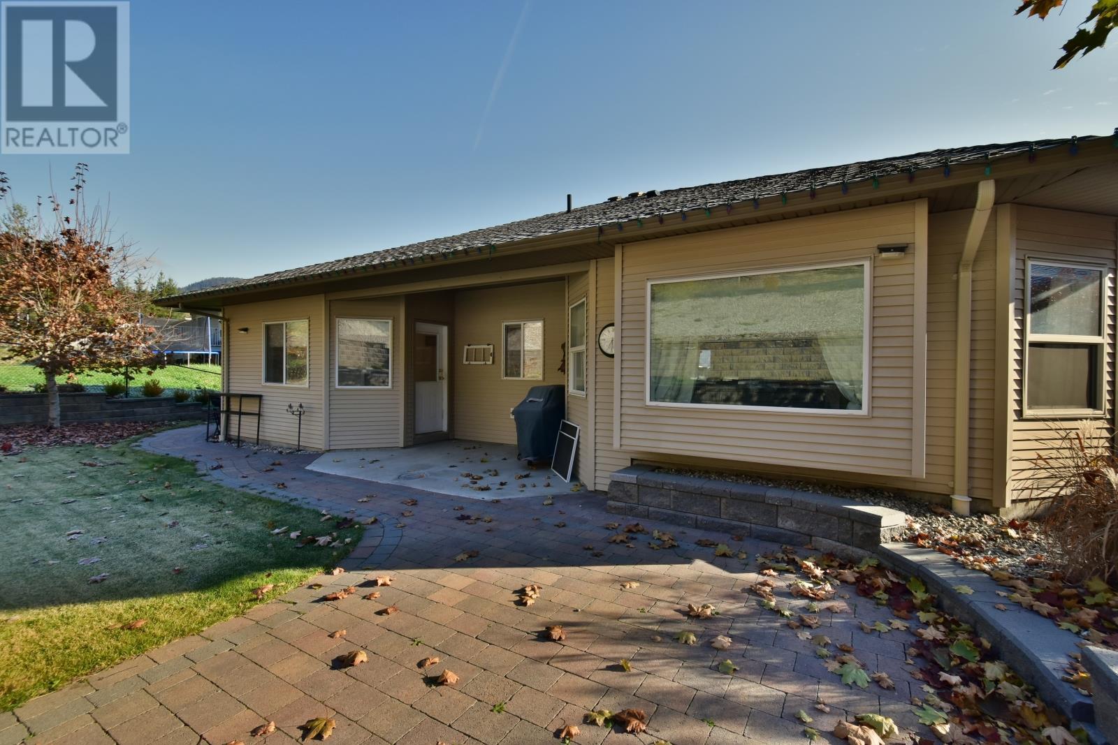 2525 Valley Place