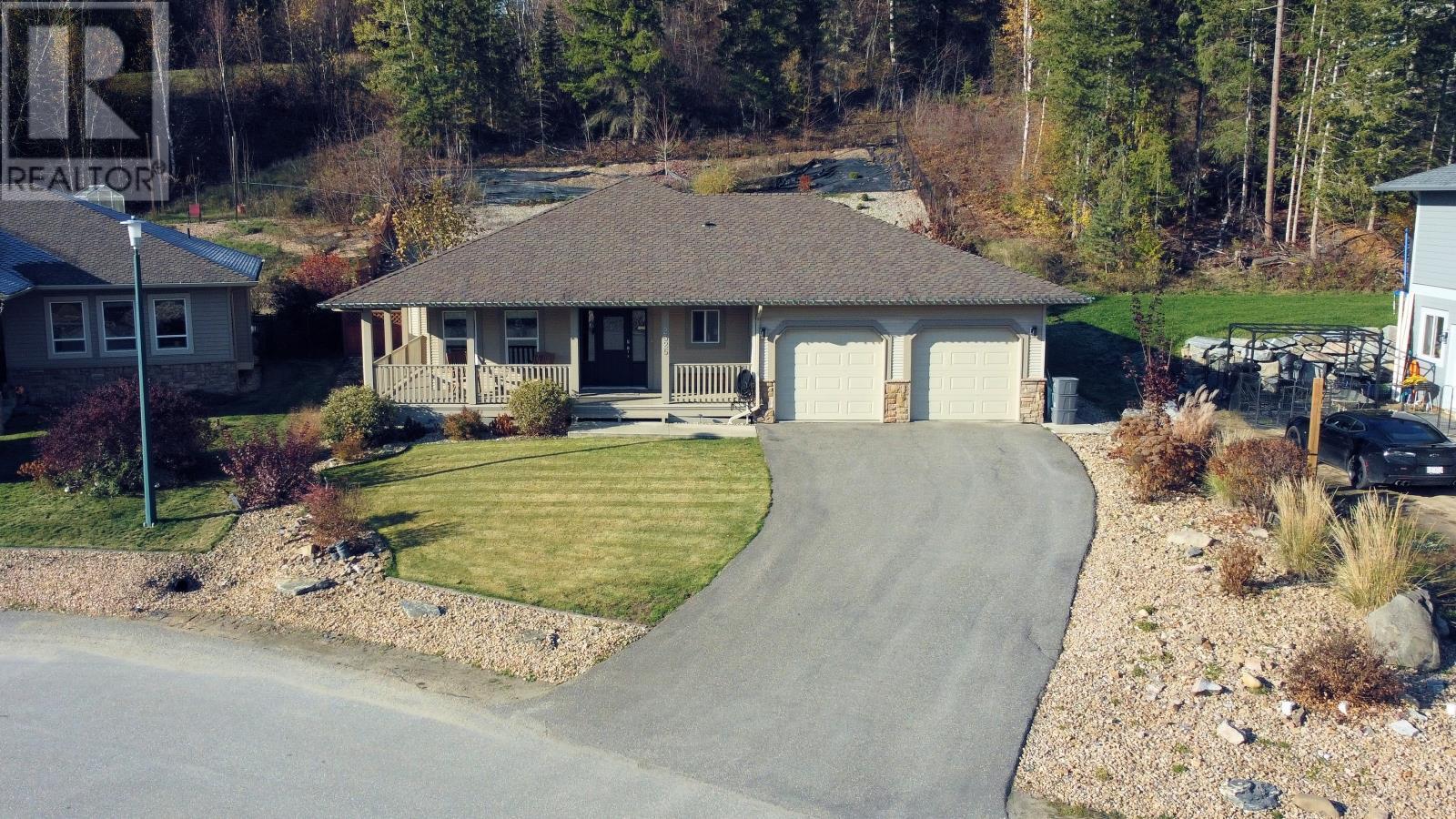 2525 Valley Place