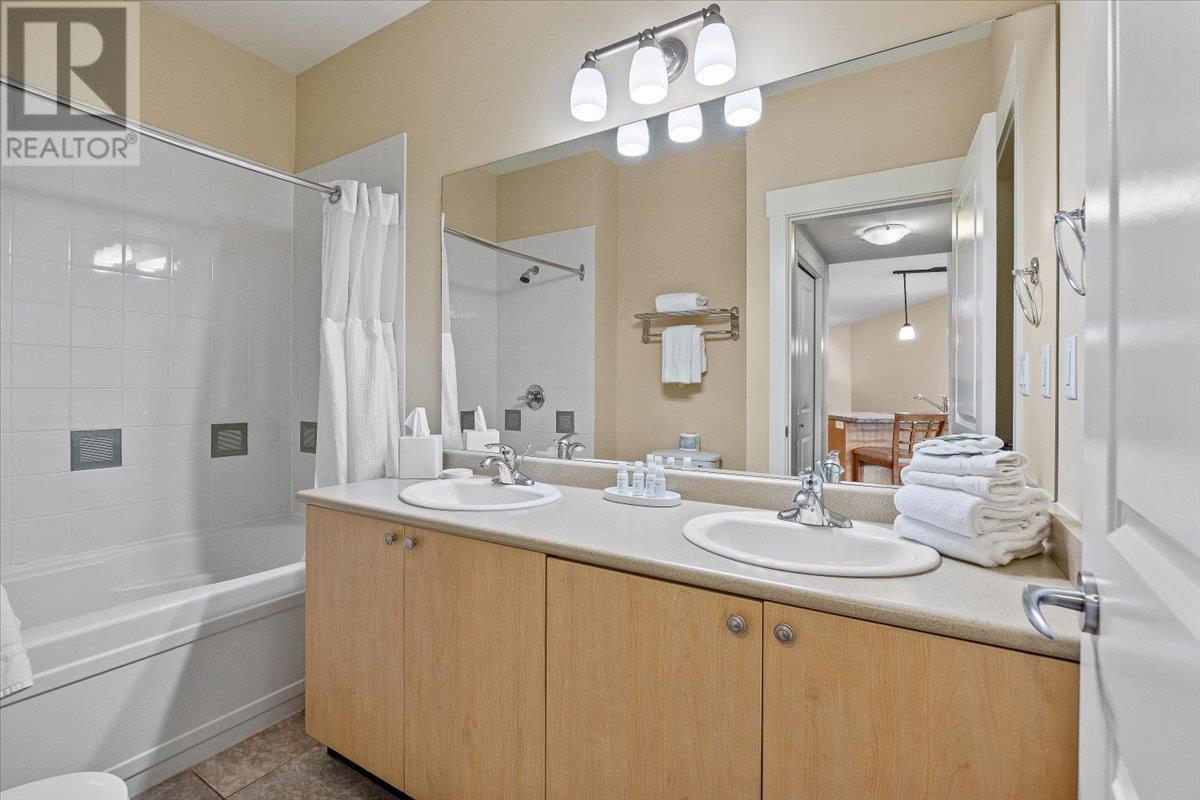 4205 Gellatly Road Unit# 337, #337