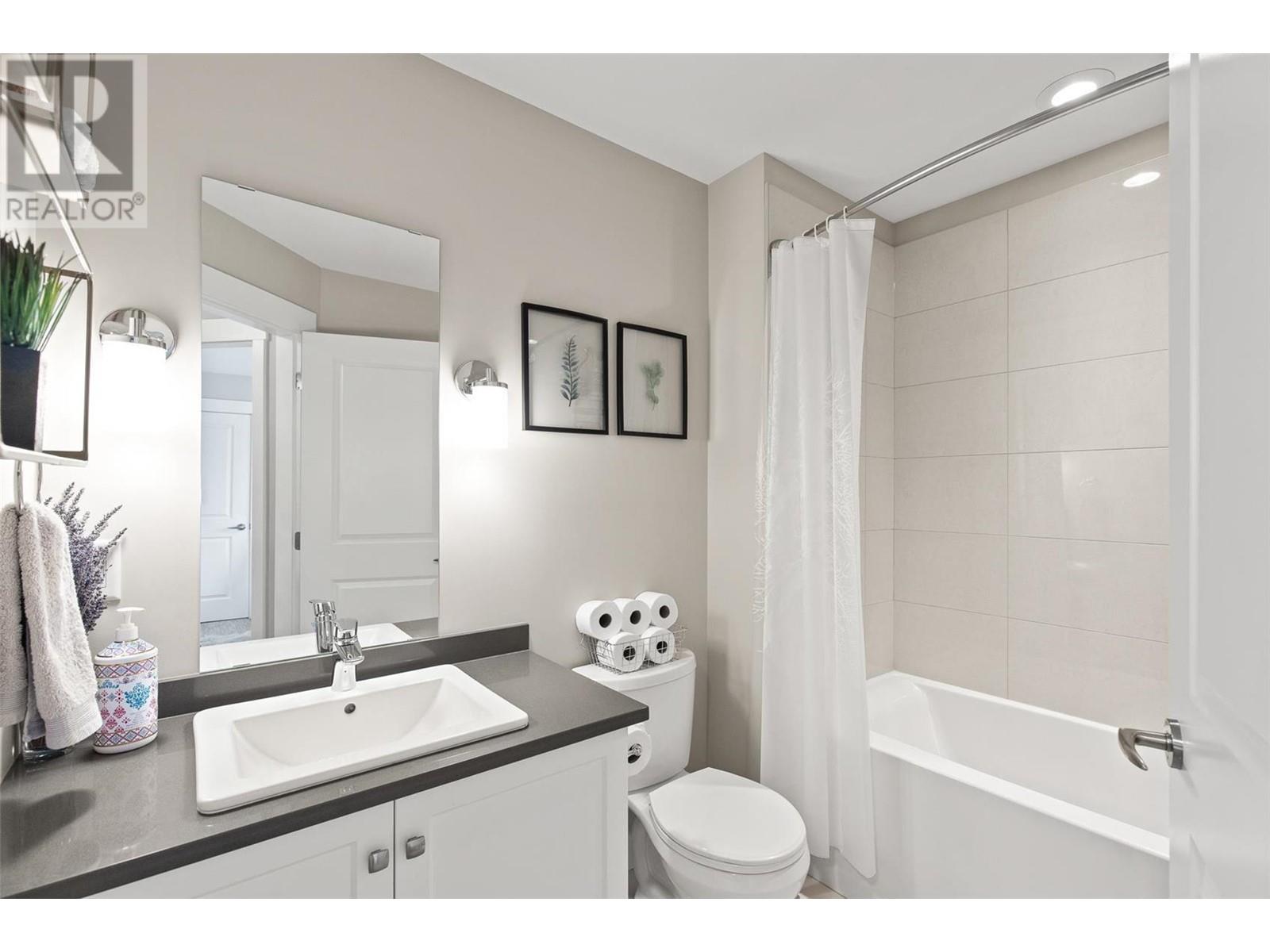 2490 Tuscany Drive Unit# 5, #5