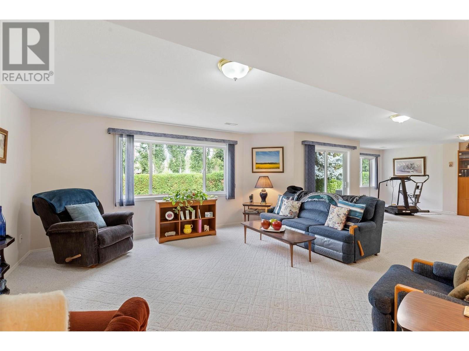 11290 Bond Road Unit# 11, #11