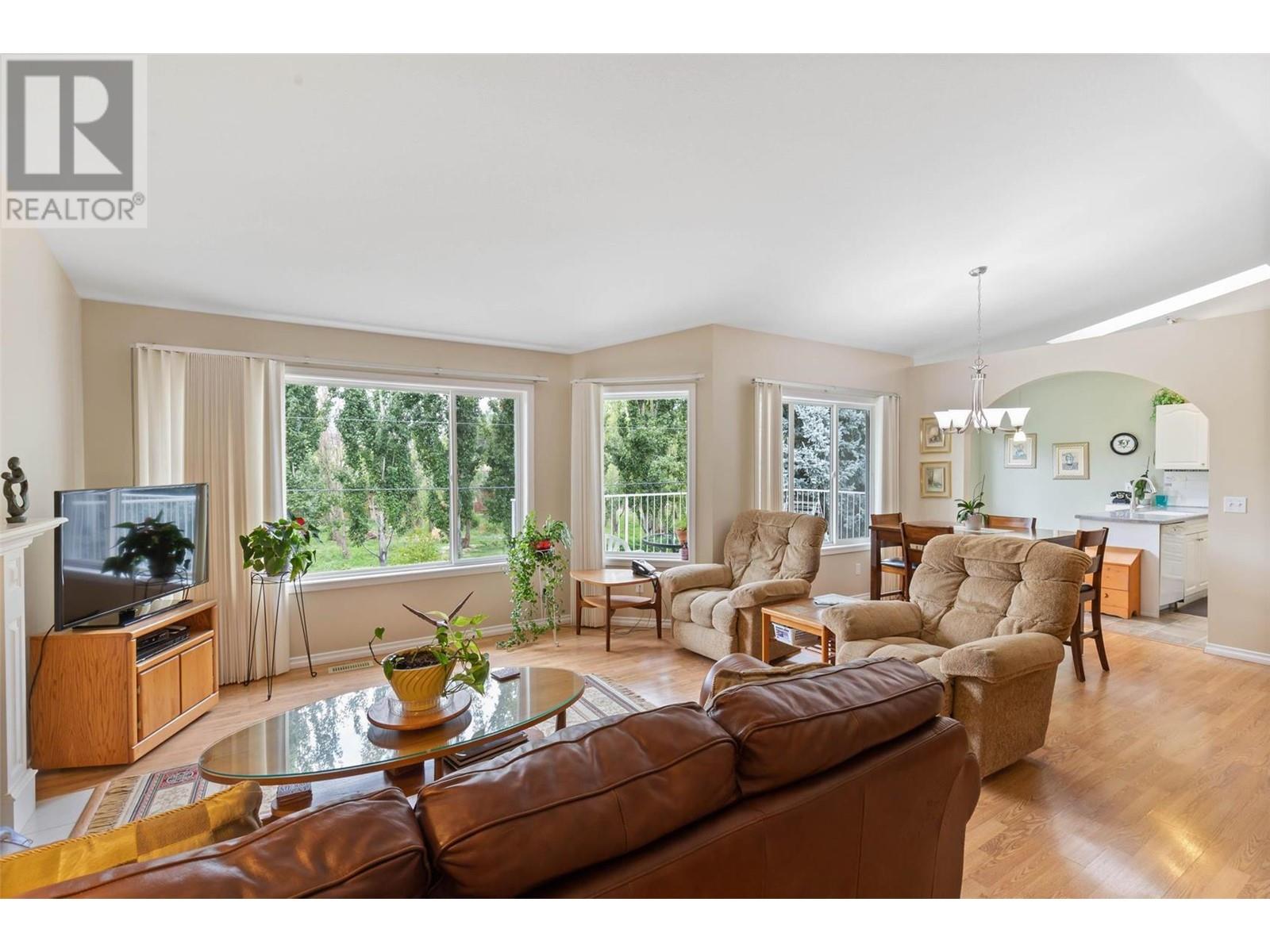 11290 Bond Road Unit# 11, #11