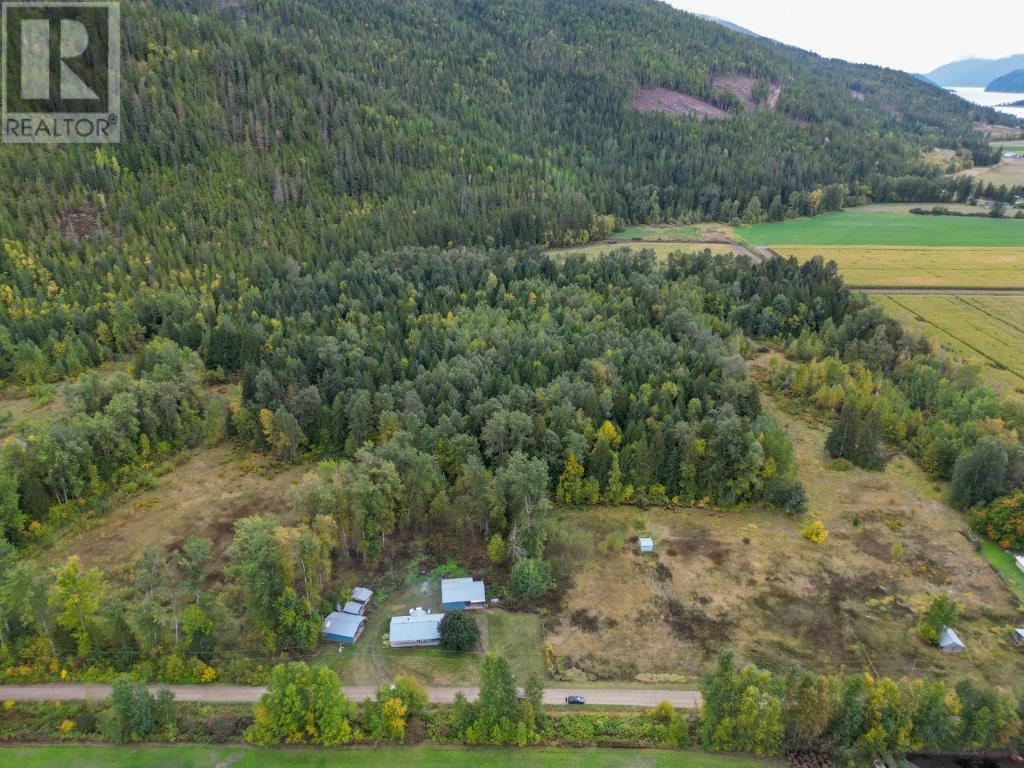 1500 Stadnicki Road