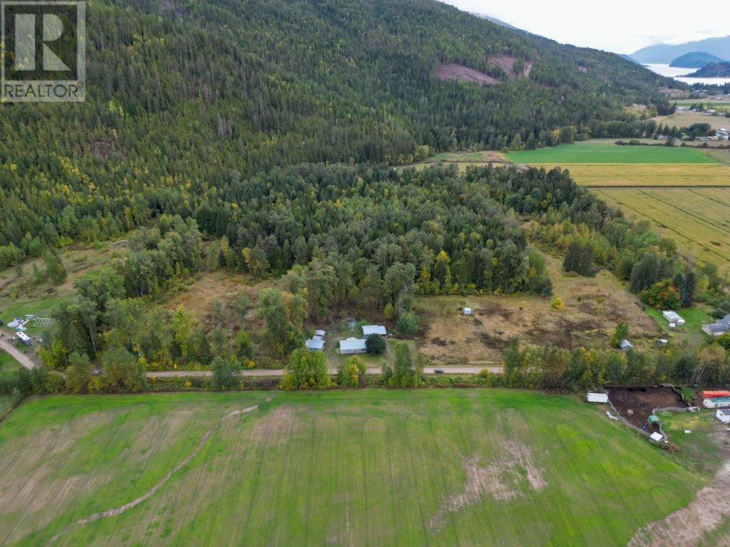 1500 Stadnicki Road
