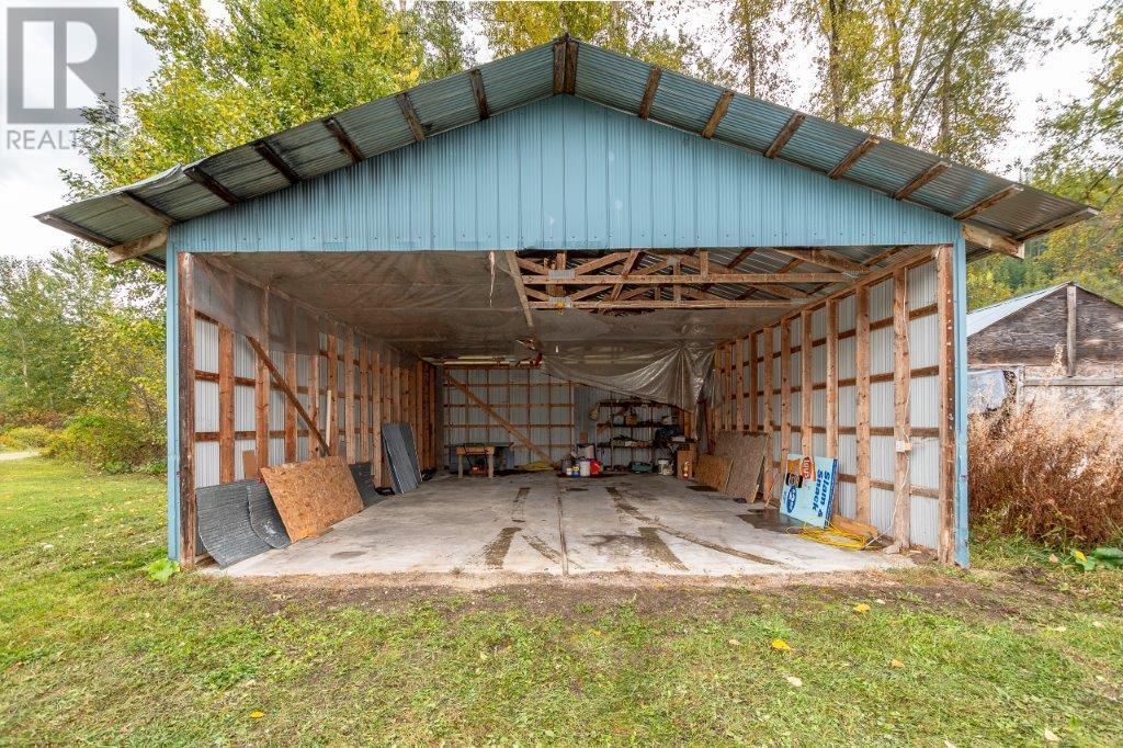1500 Stadnicki Road