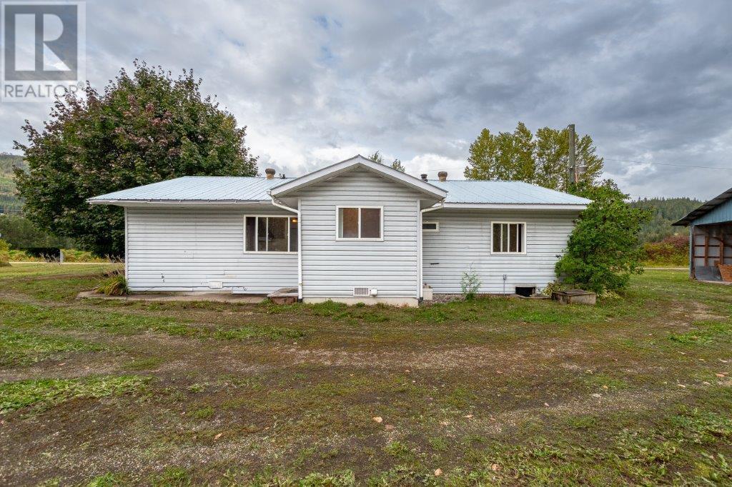 1500 Stadnicki Road