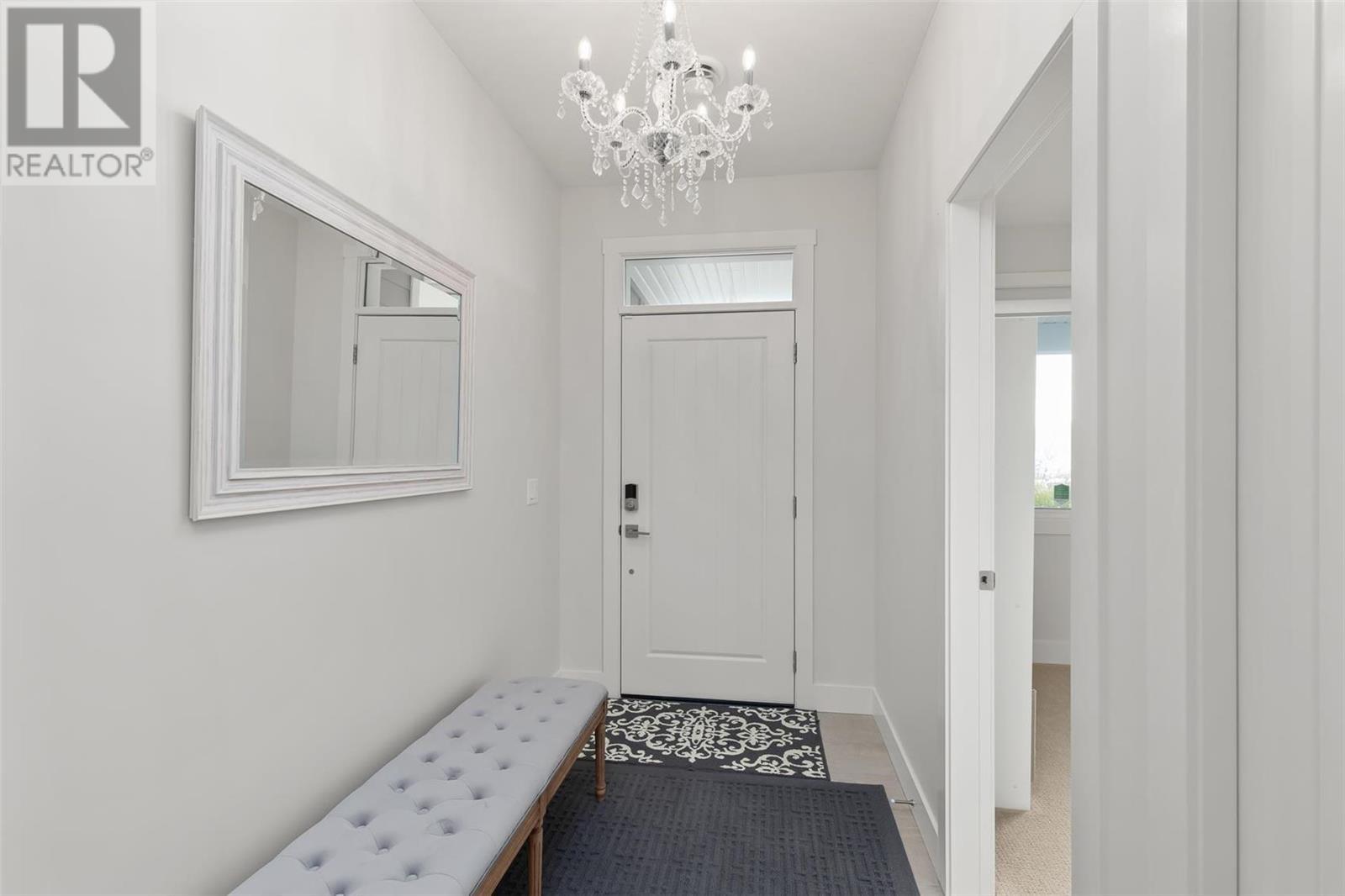 2612 Paramount Drive
