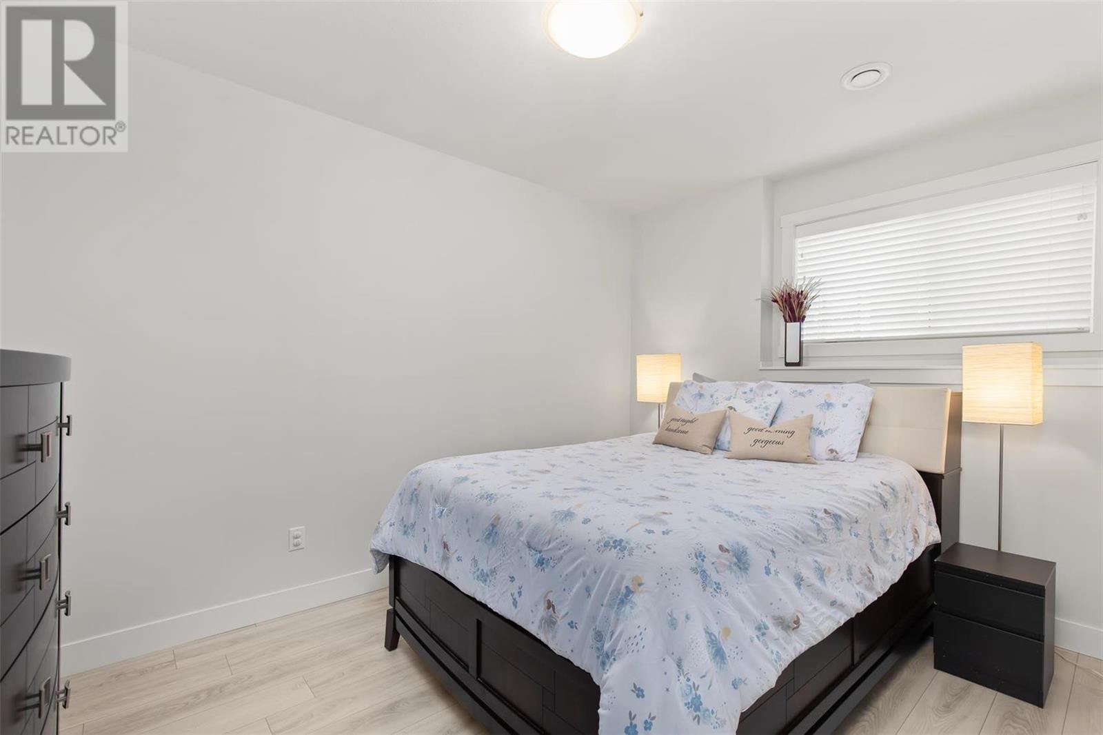2612 Paramount Drive