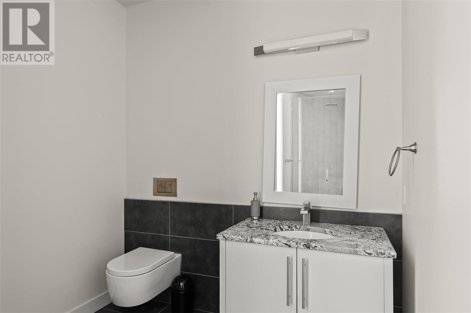 901 Westside Road S Unit# 15, #15