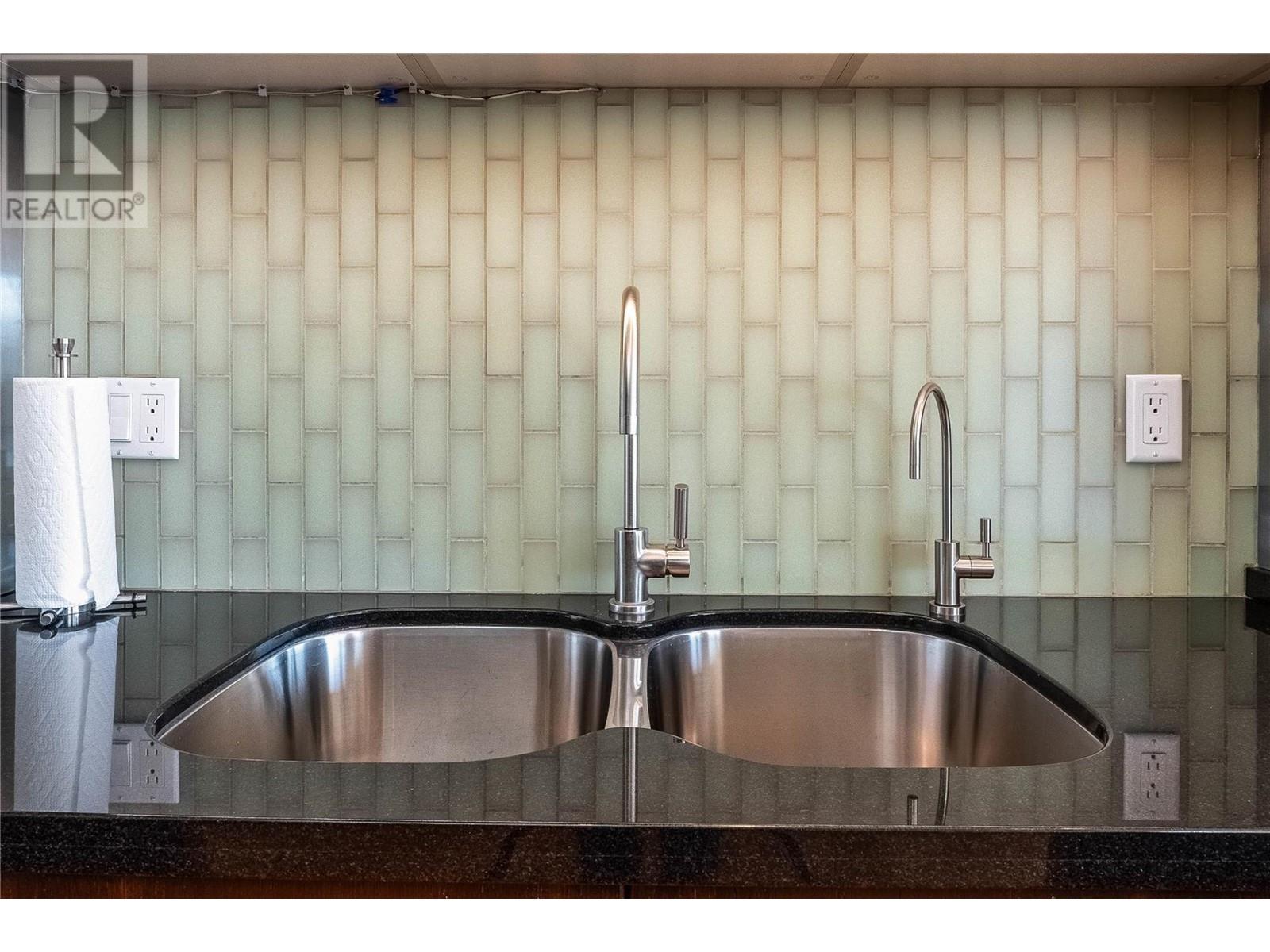 1156 Sunset Drive Unit# 321, #321