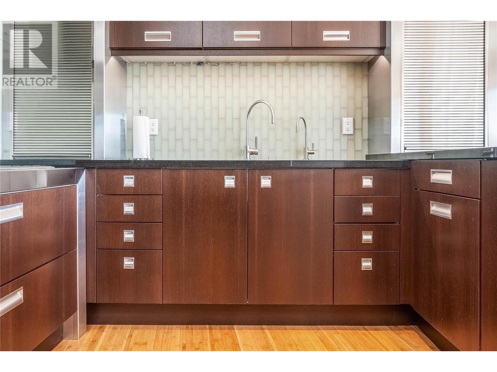 1156 Sunset Drive Unit# 321, #321