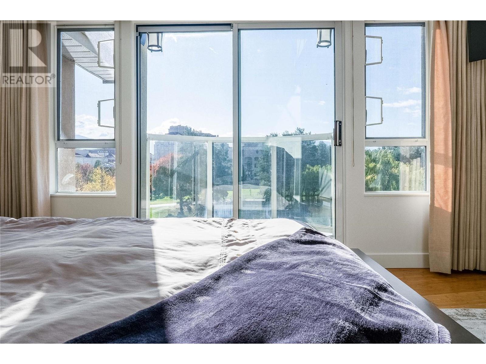 1156 Sunset Drive Unit# 321, #321