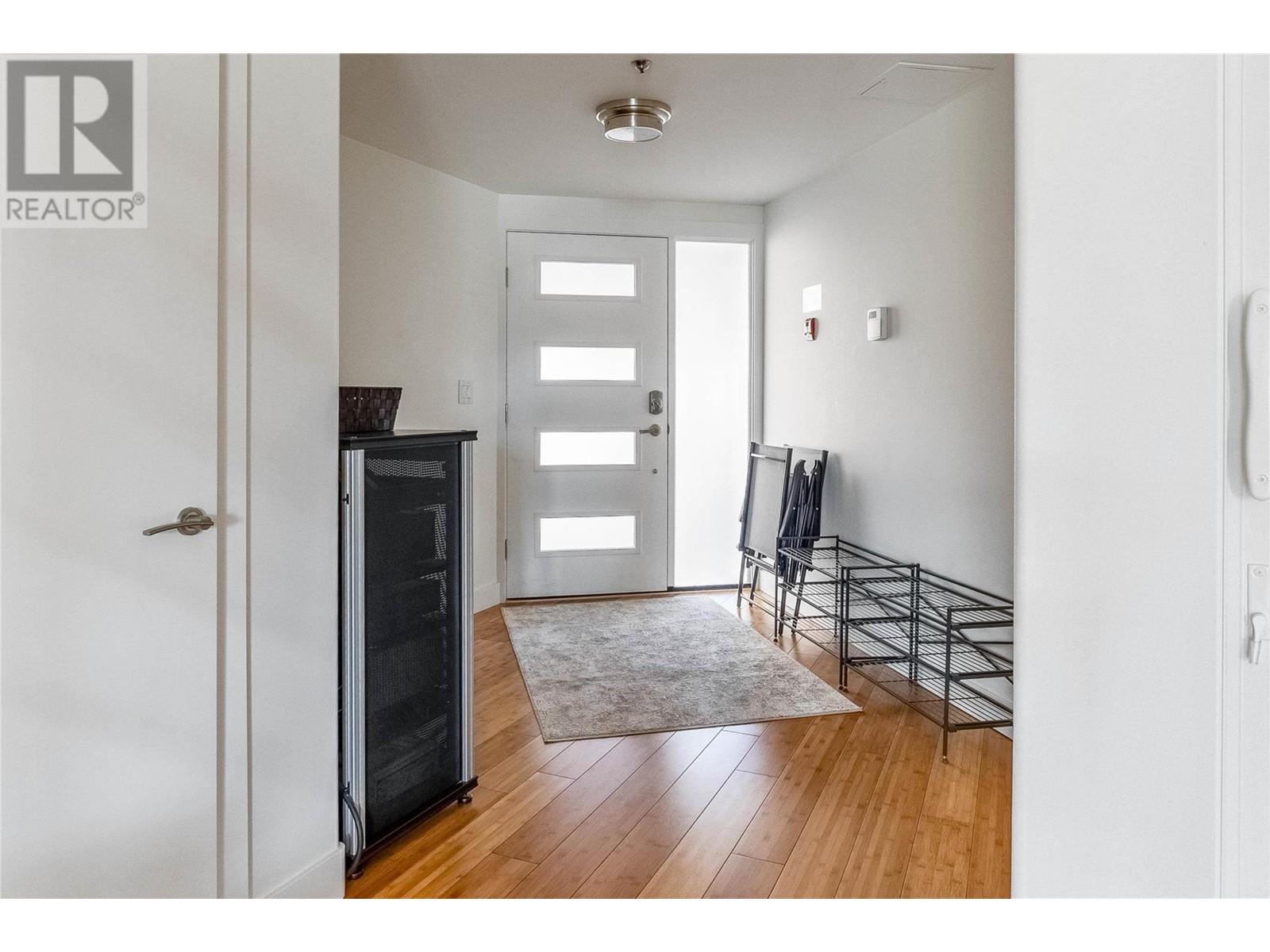 1156 Sunset Drive Unit# 321, #321