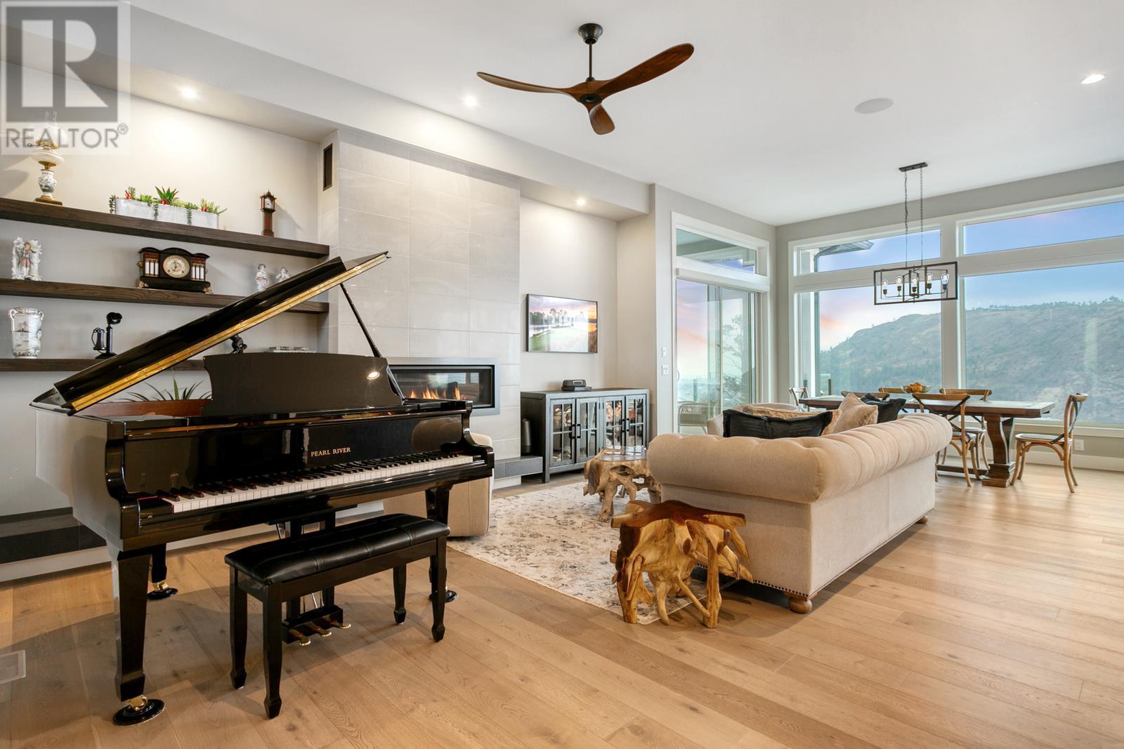 2506 Hedgestone Drive
