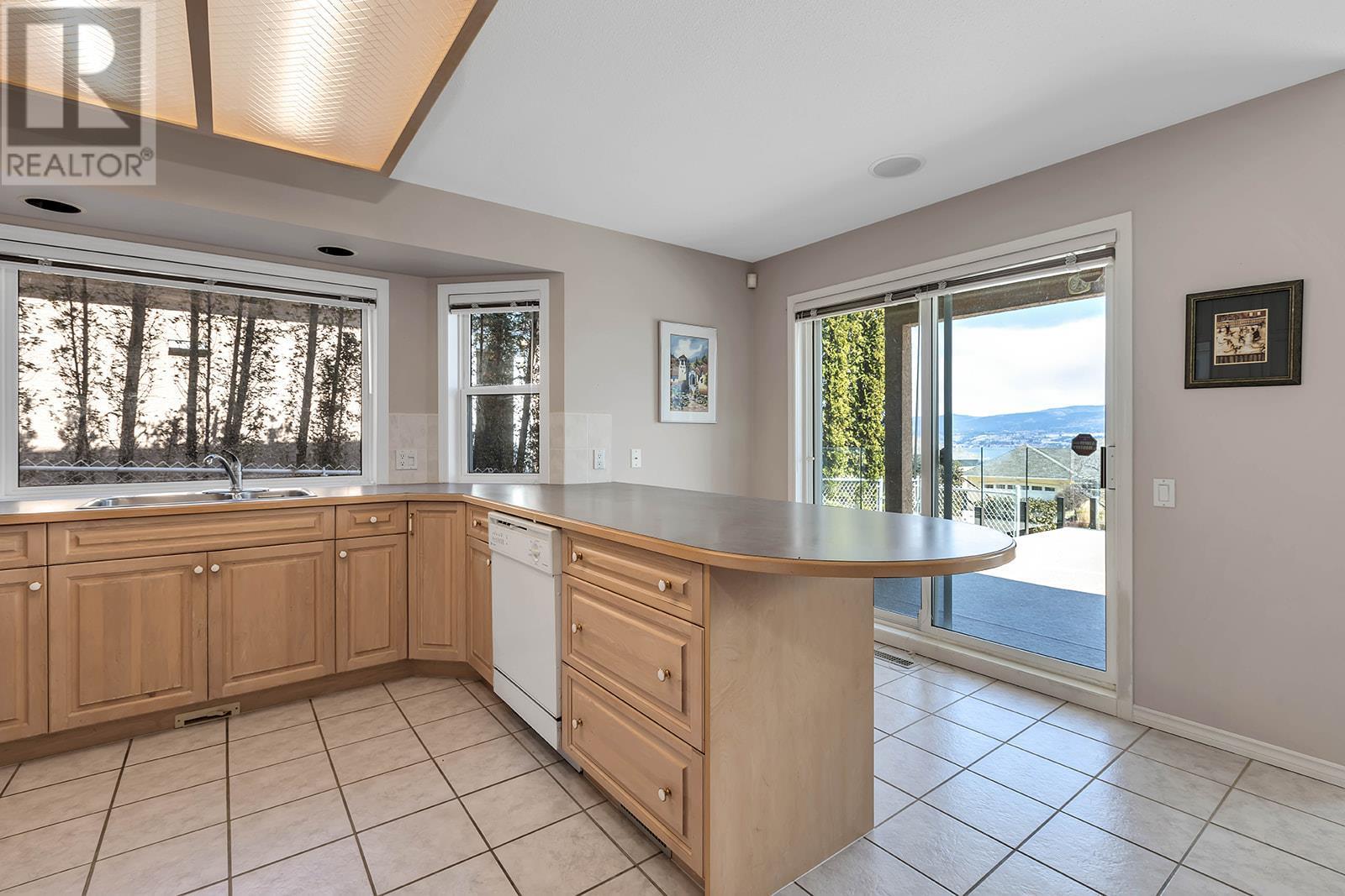 3376 Chancellor Place