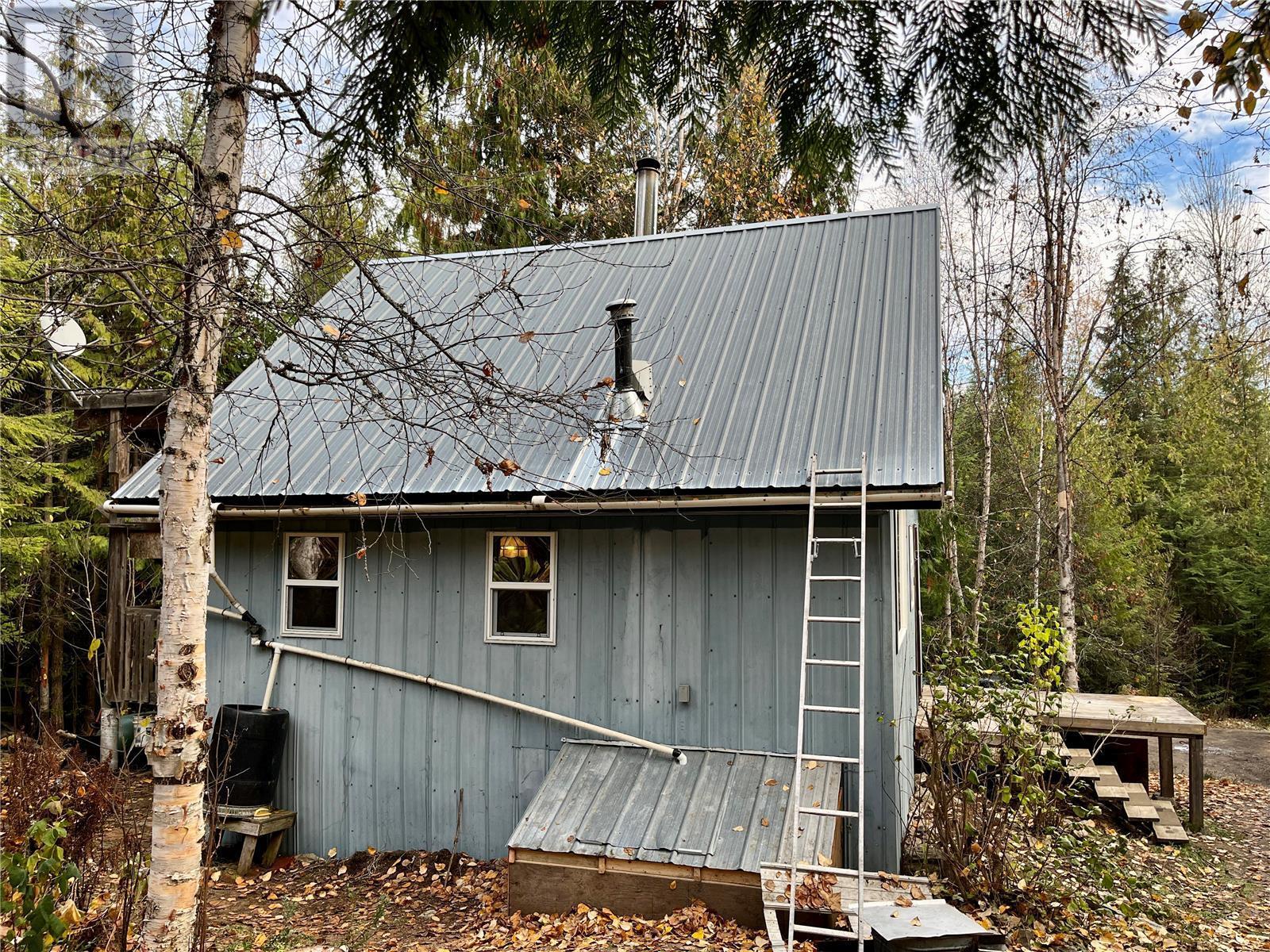 3713 Cameron Road