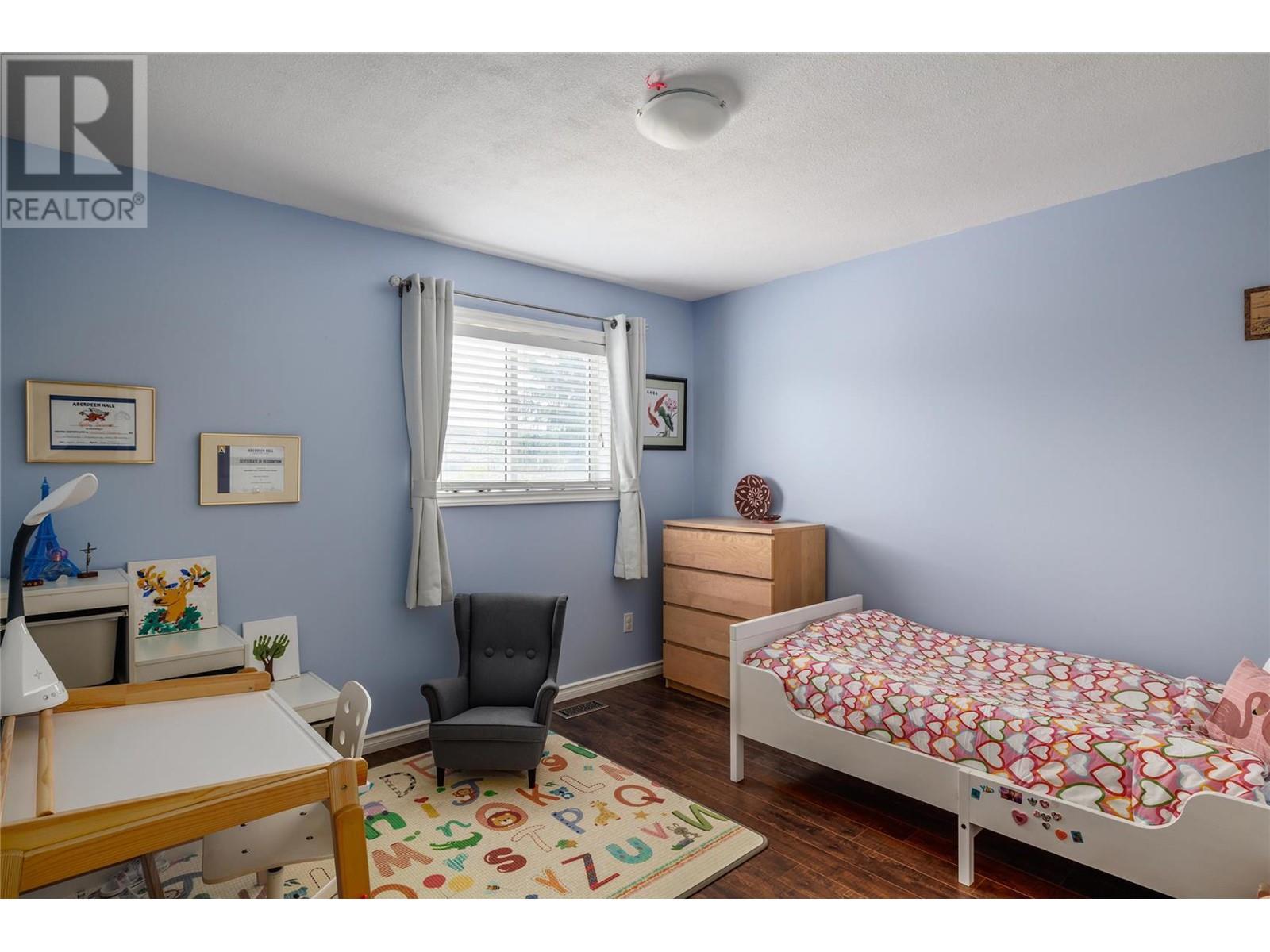 452 Glen Pine Court Unit# 9, #9
