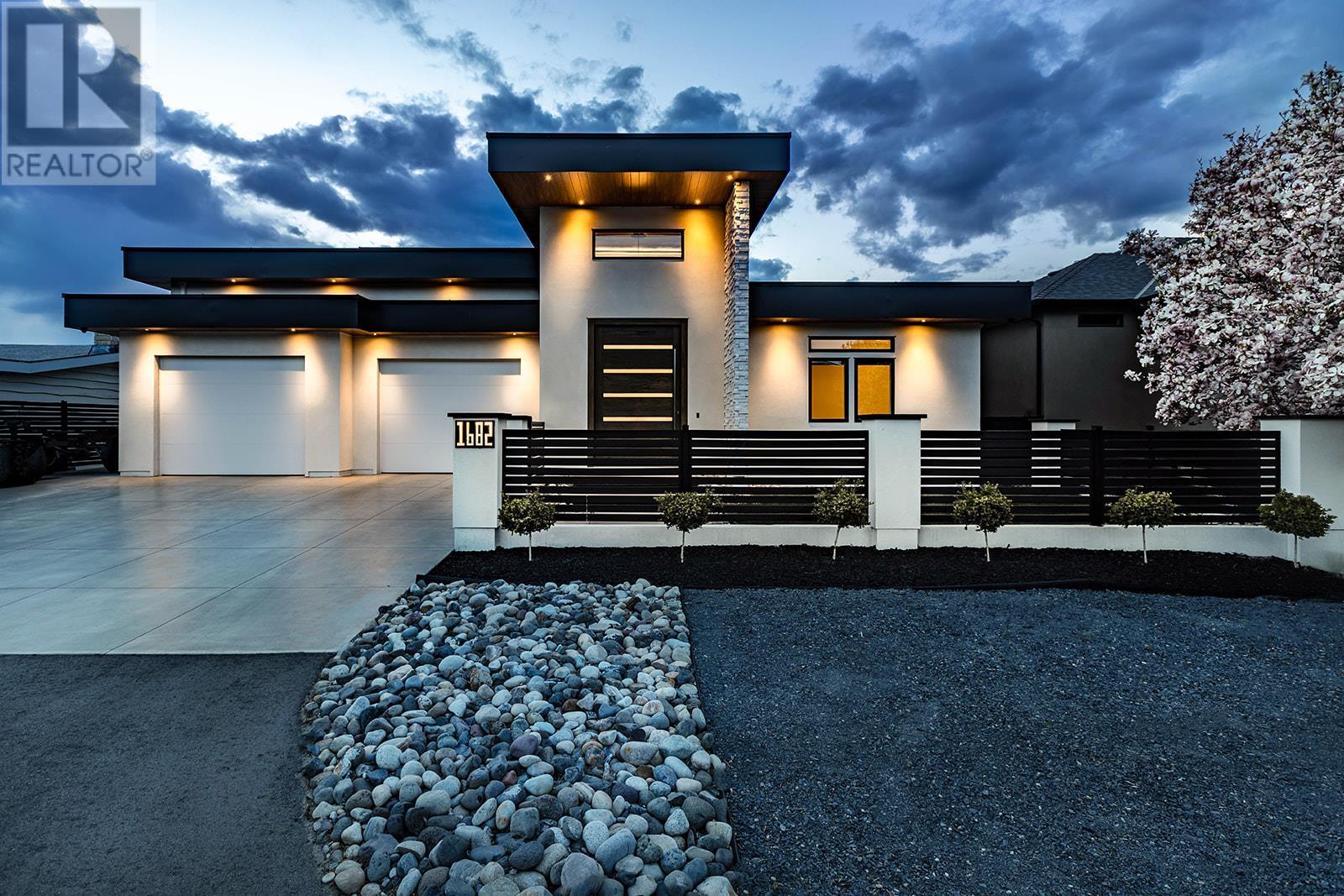 1682 Pritchard Drive