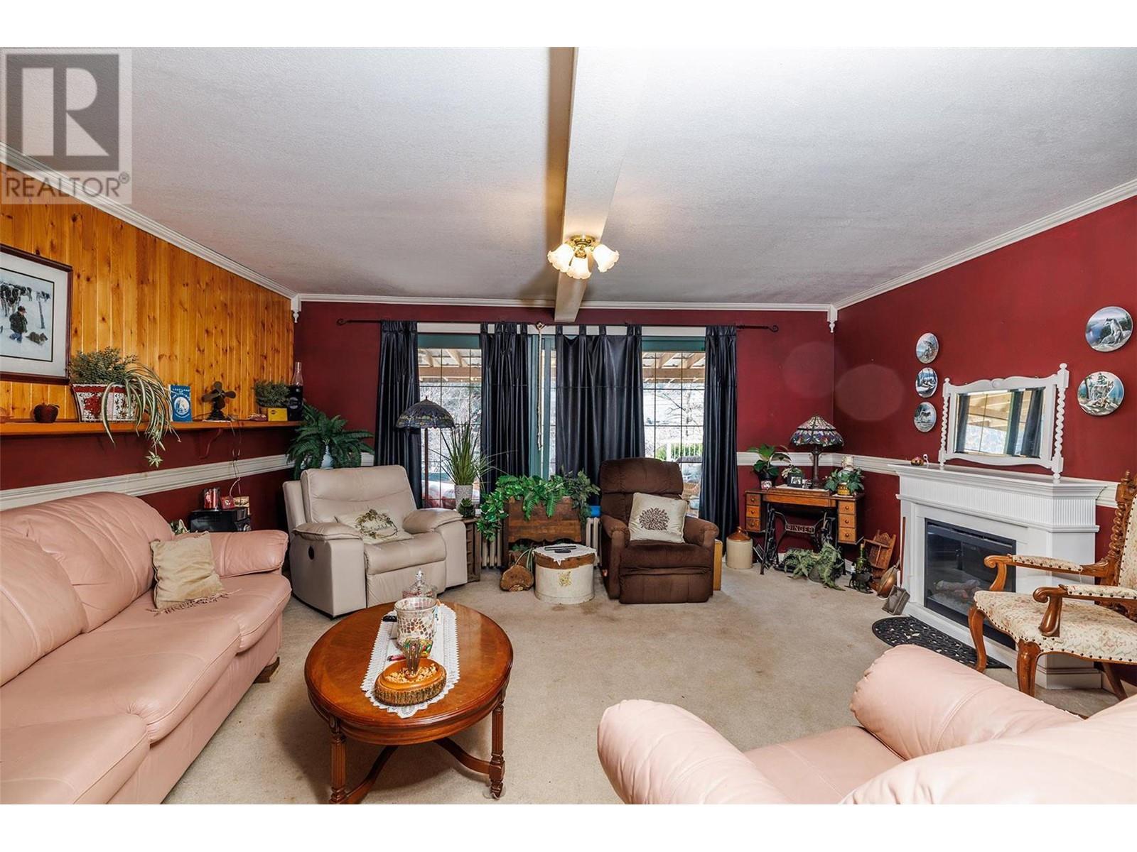 15911 Trask Road