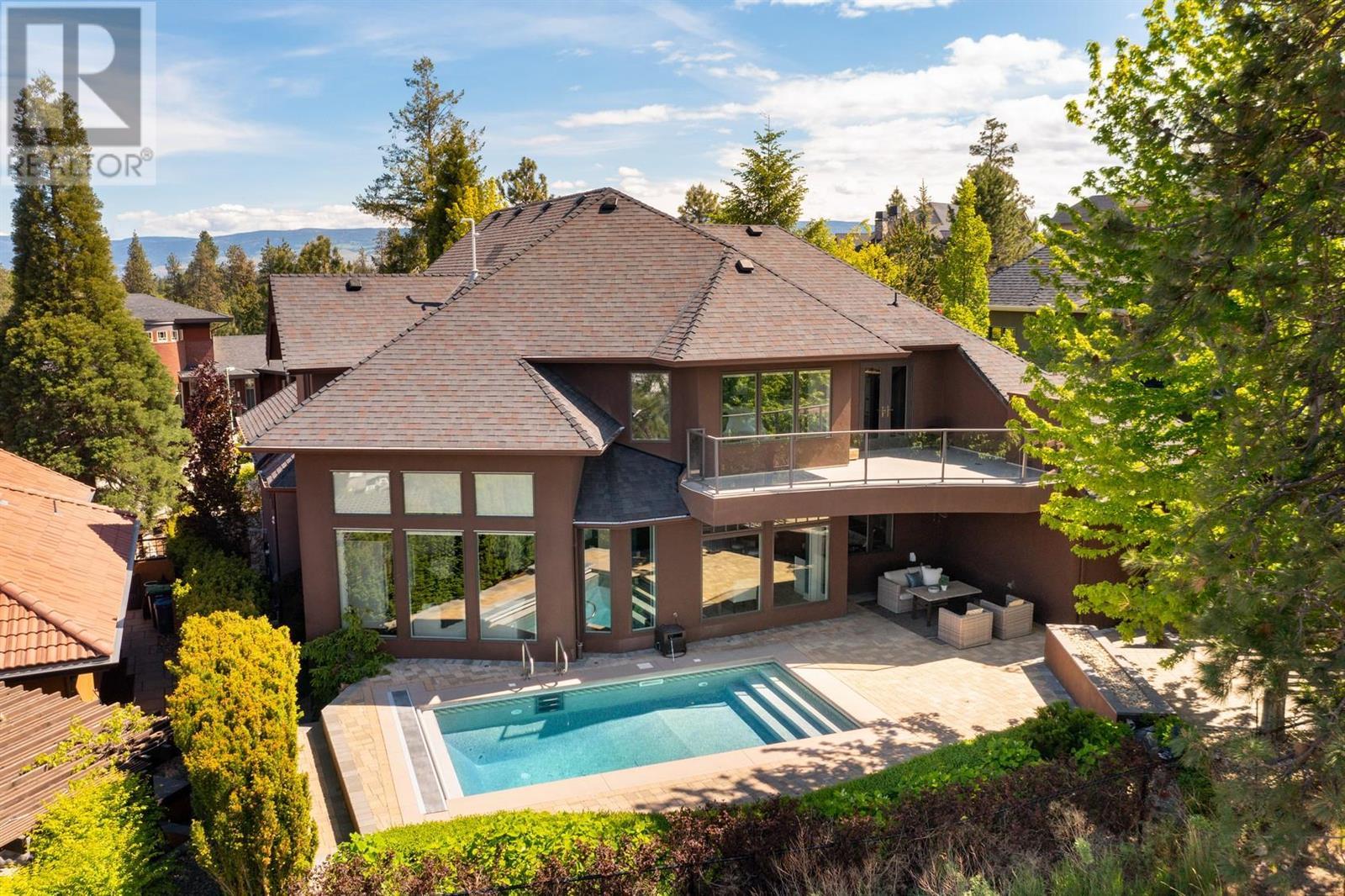 989 Westpoint Drive