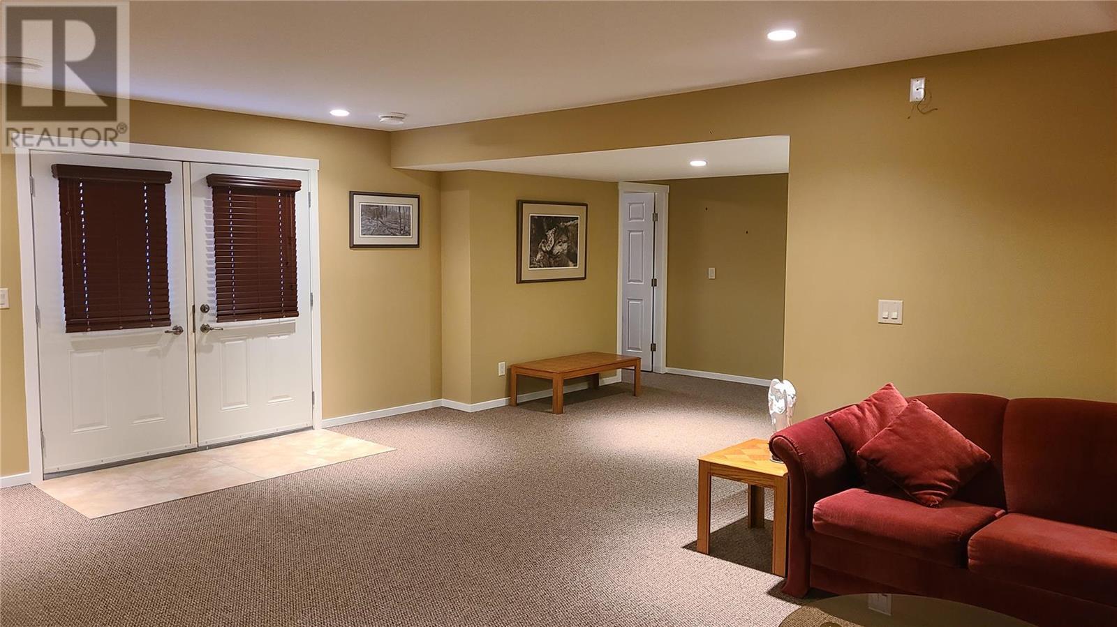 124 SPORTSMENS BOWL Road