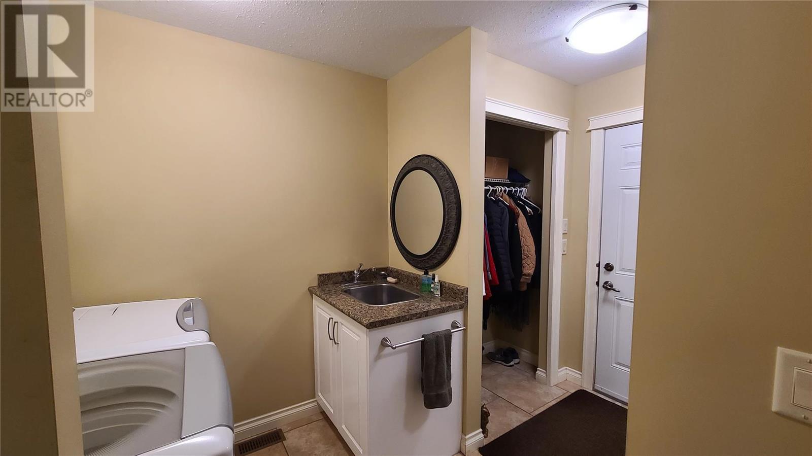 124 SPORTSMENS BOWL Road