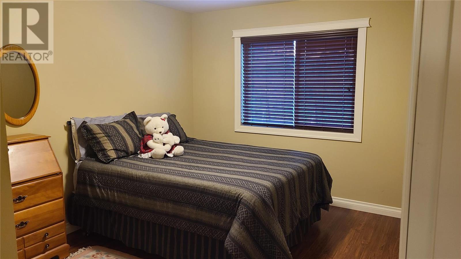 124 SPORTSMENS BOWL Road