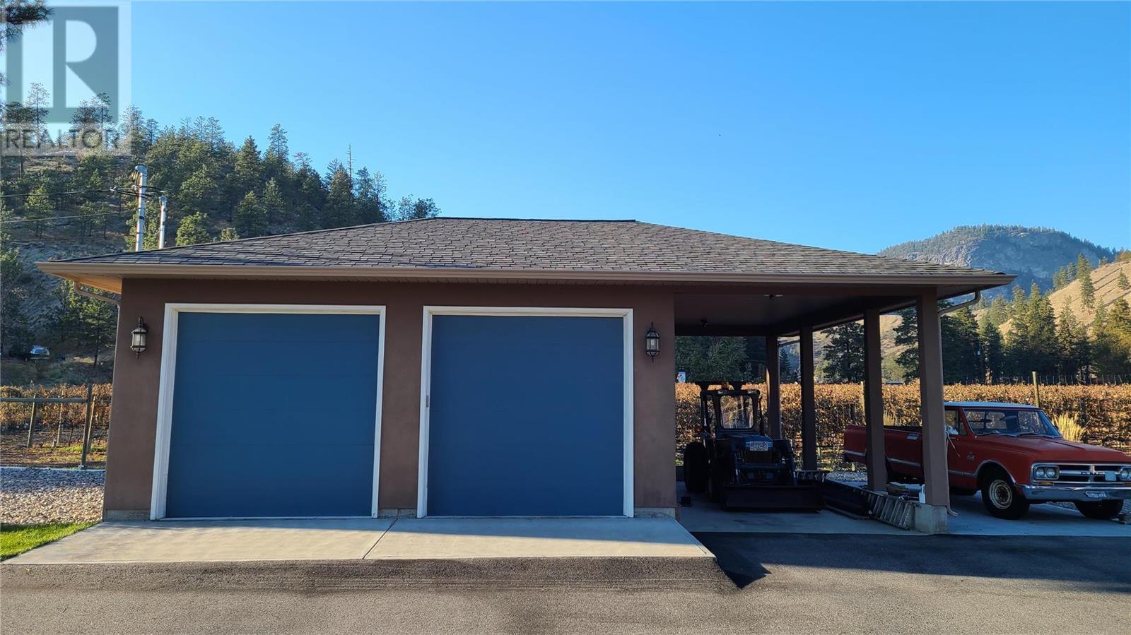 124 SPORTSMENS BOWL Road