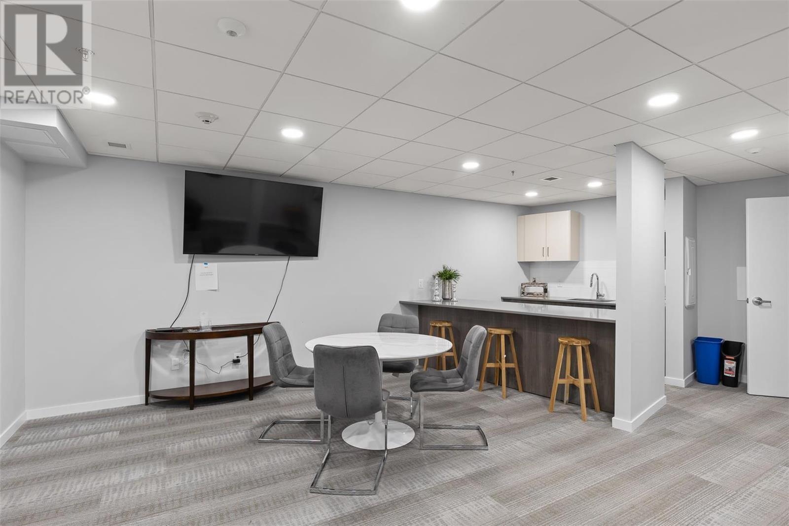 2301 Carrington Road Unit# 404, #404