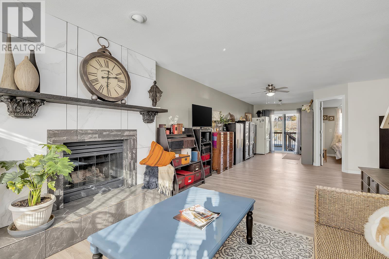 3105 Shannon Place
