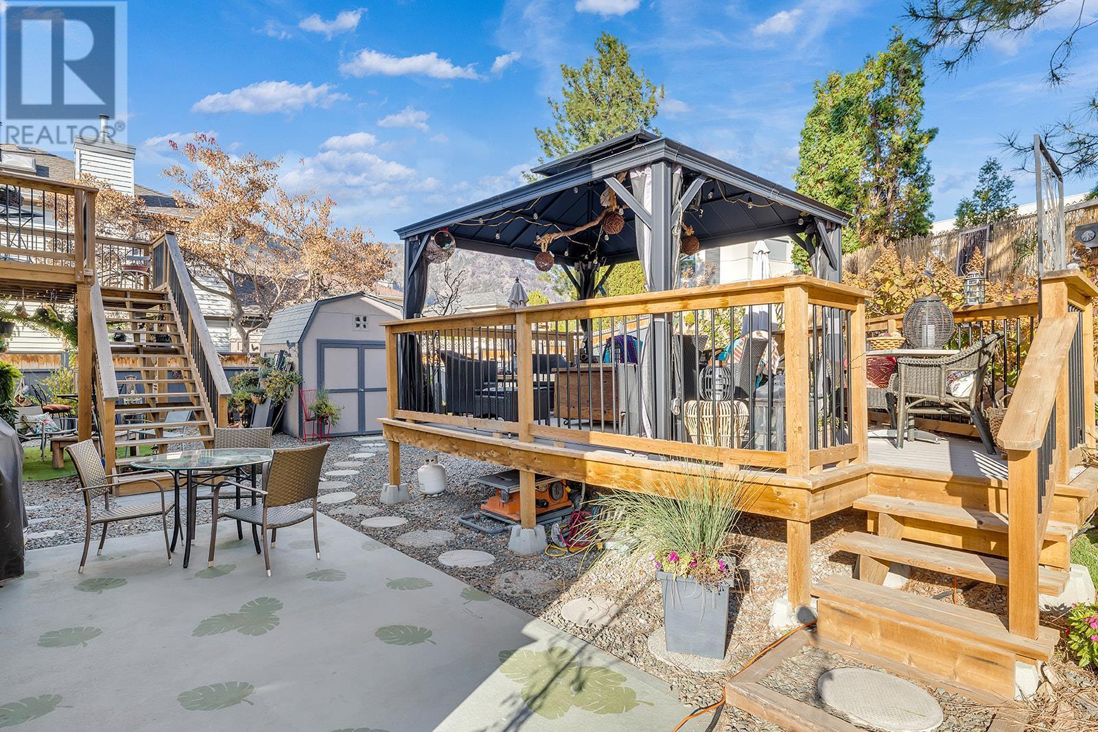 3105 Shannon Place