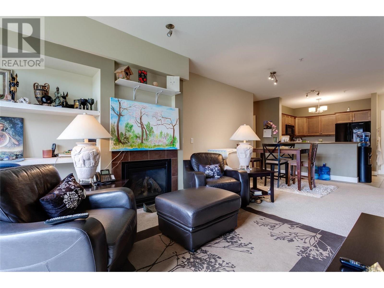 2532 Shoreline Drive Unit# 207, #207