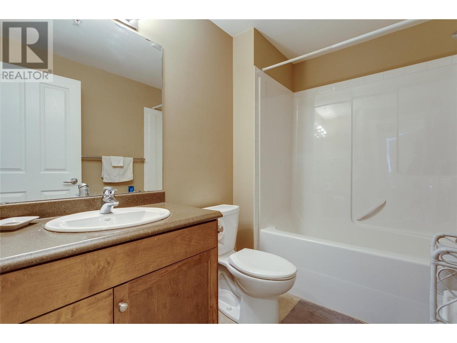 2532 Shoreline Drive Unit# 207, #207